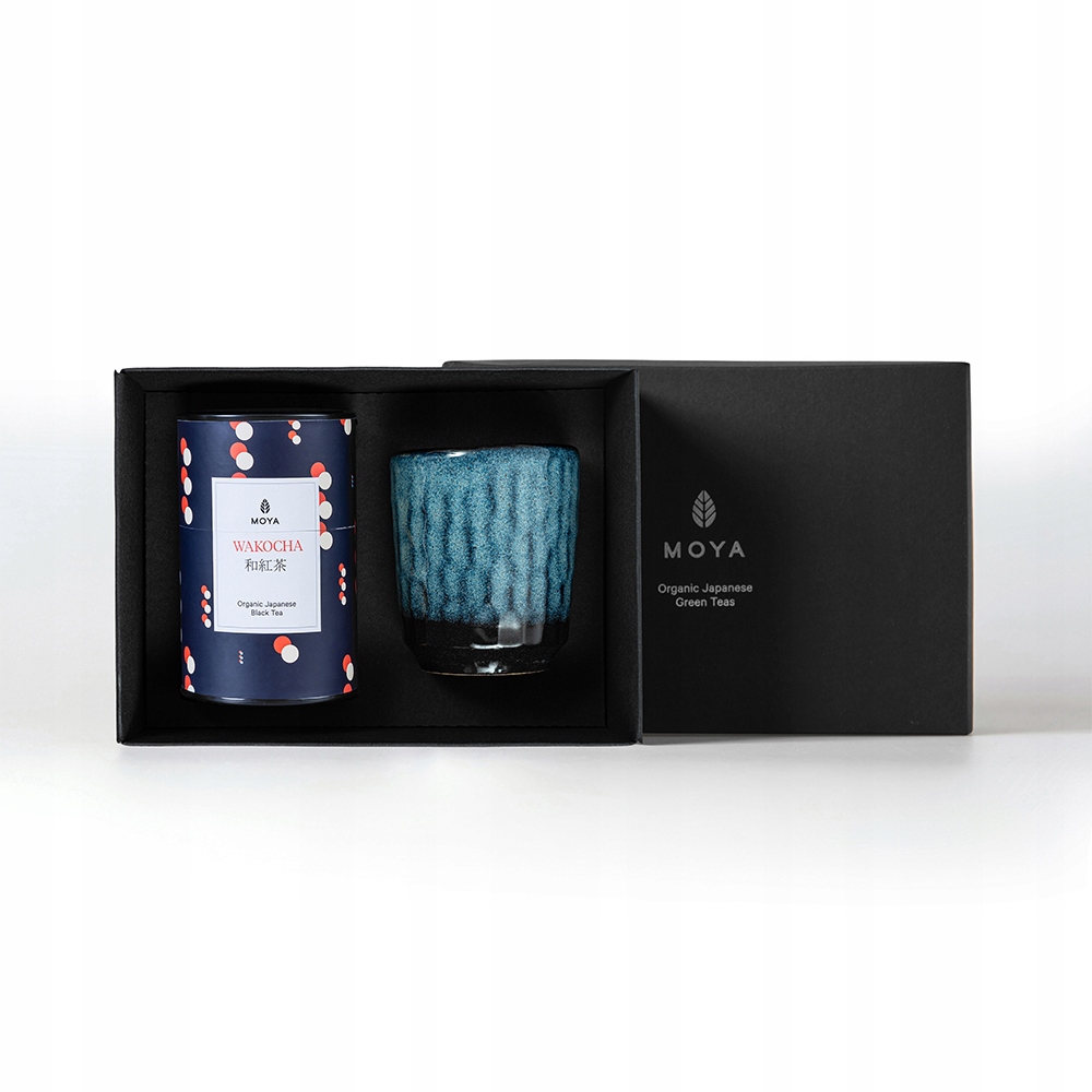 Zestaw prezentowy organiczna czarna herbata Moya Wakocha i kubek Shinto