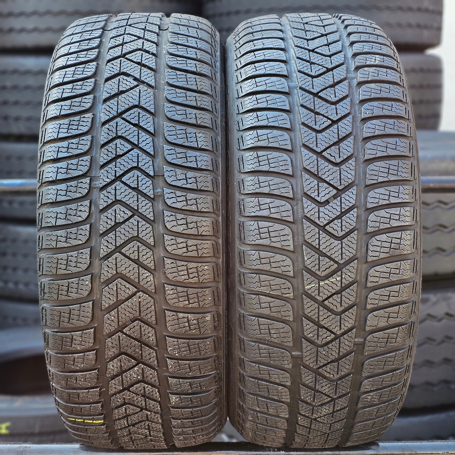 225/45R18 Pirelli SOTTOZERO 3 WINTER 95V XL 6,5mm!! PARA OPON ZIMA (FP650A) Kod EPREL 594767