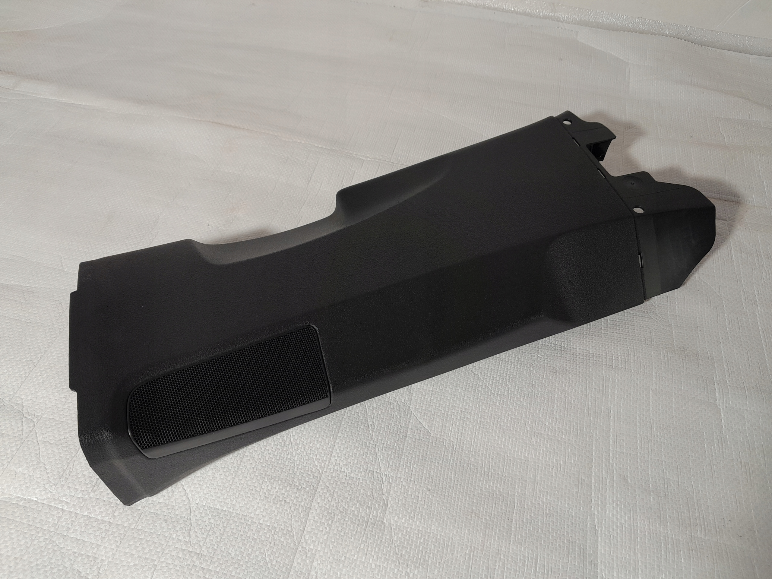 AUDI Q8 4M cover side SLUPKA 4M8867239
