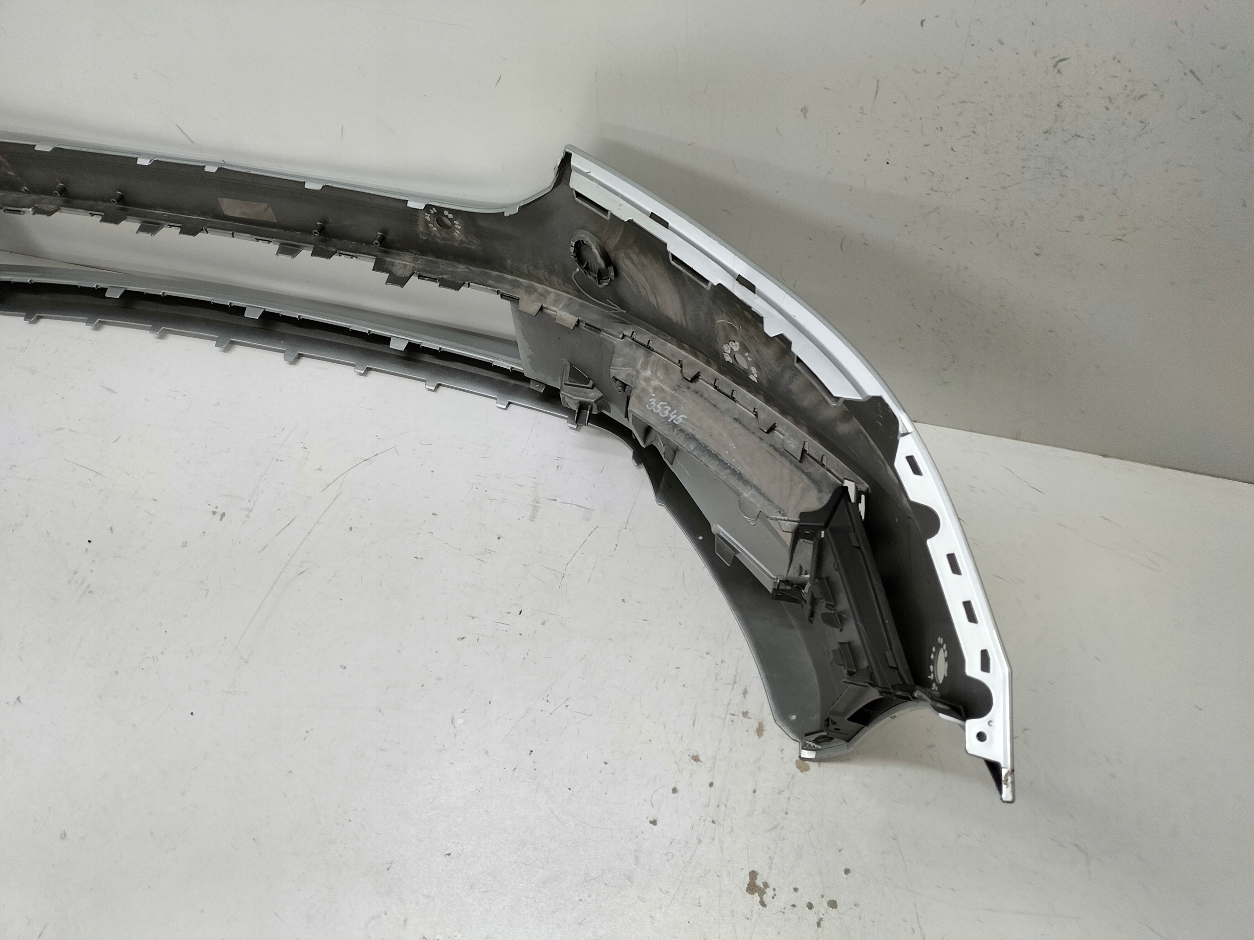 FRONTSTOSSSTANGE VORNE SKODA FABIA 4 IV 21