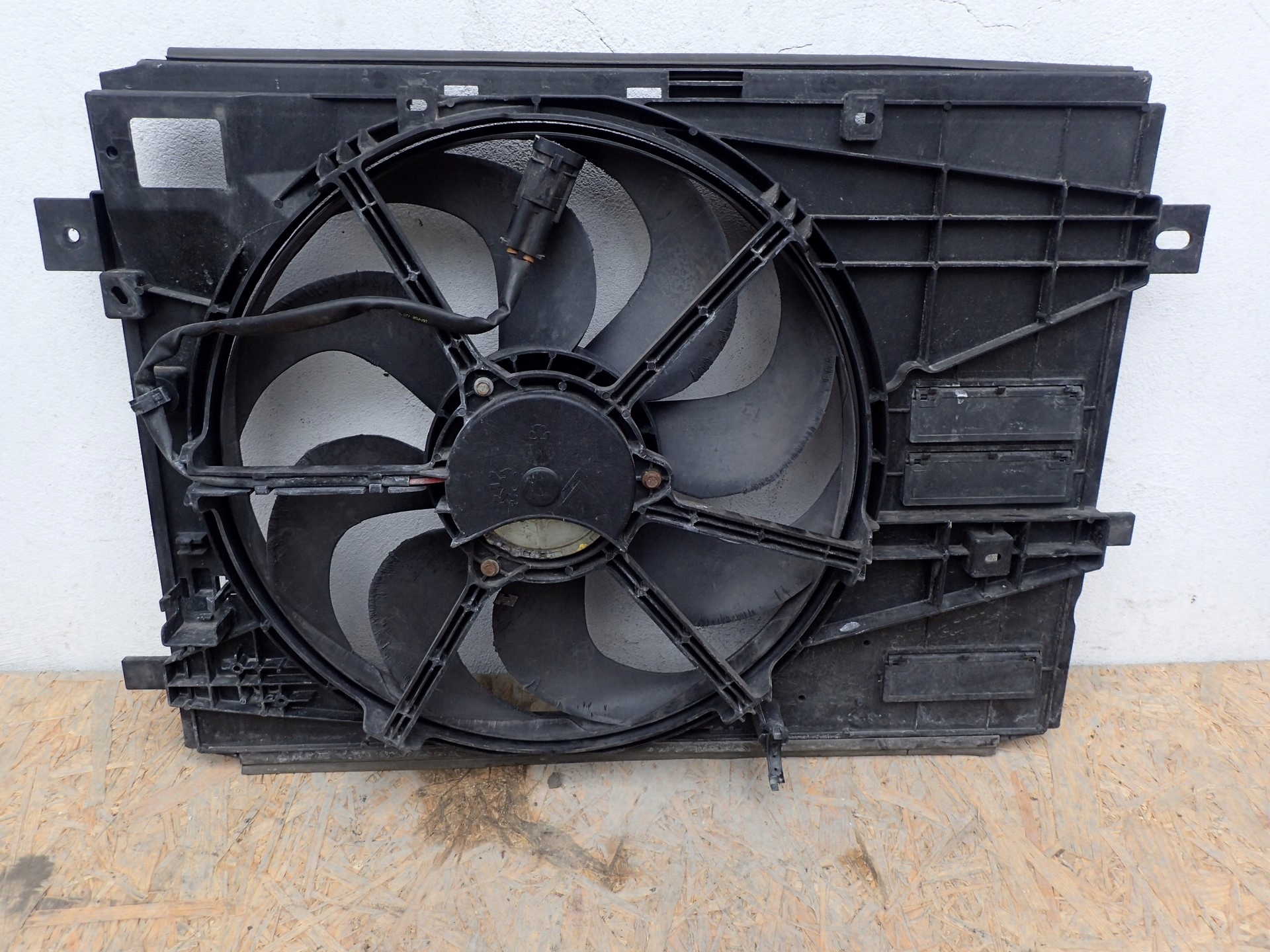 WENTYLATOR EXPERT PROACE 2016- VIVARO 2019-