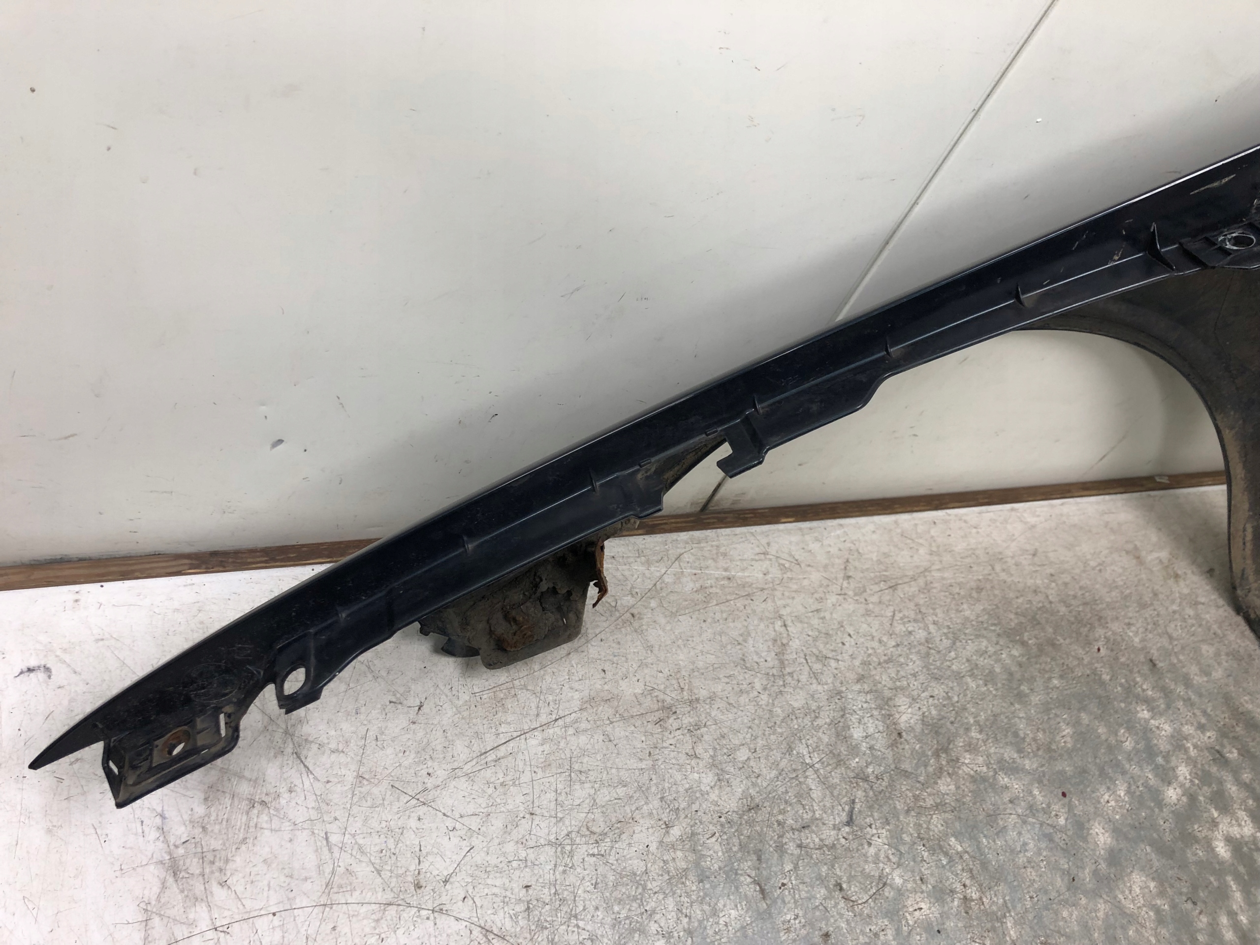 fender right front RENAULT LAGUNA II