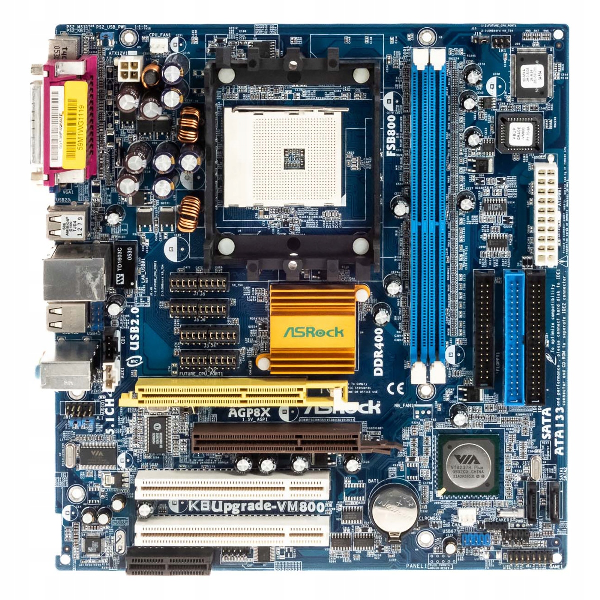Asrock K8Upgrade-VM800 Socket 754 Ddr Agp Pci Amr mATX
