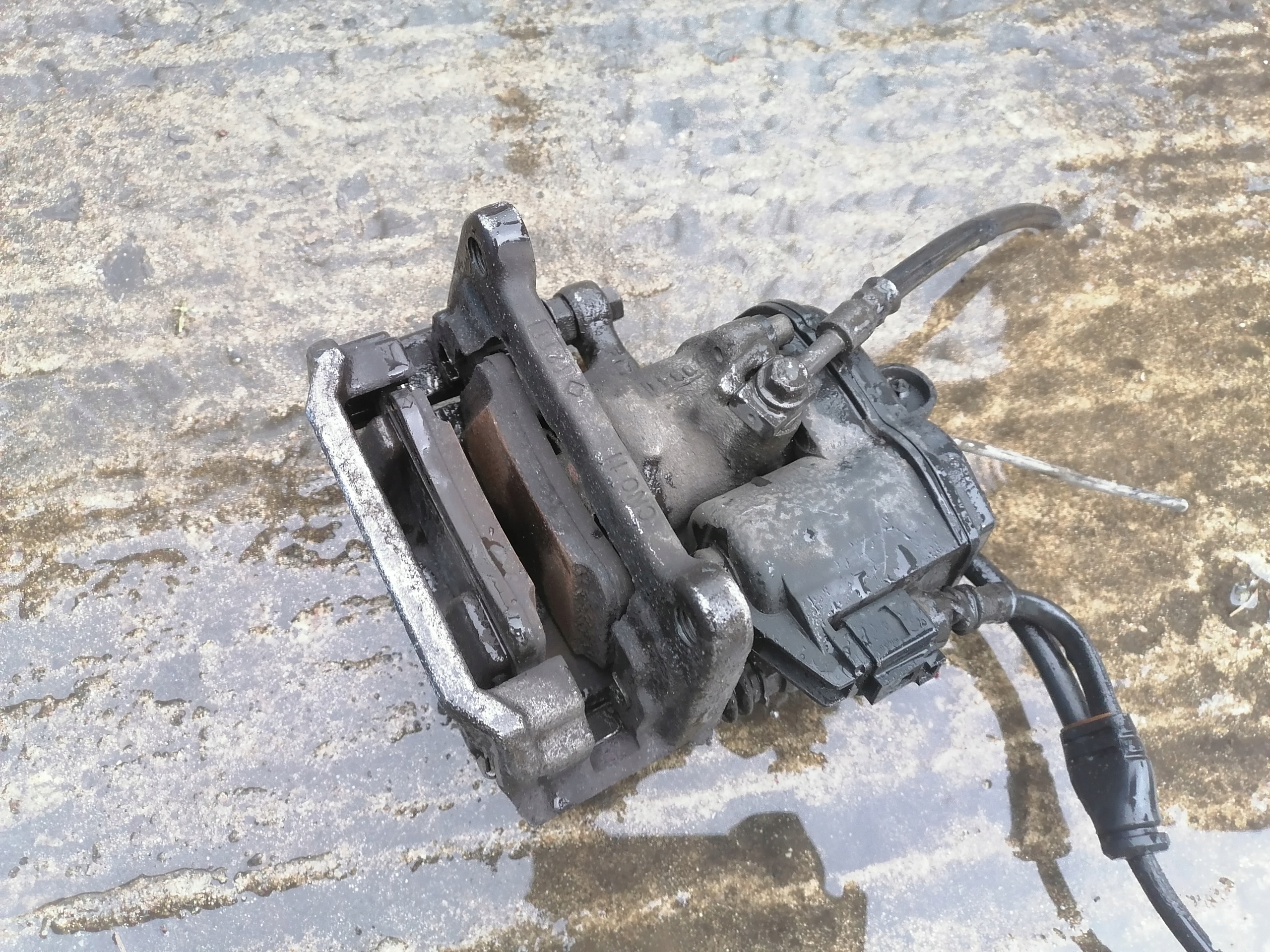 caliper brake rear part Audi A6 C8 sedan