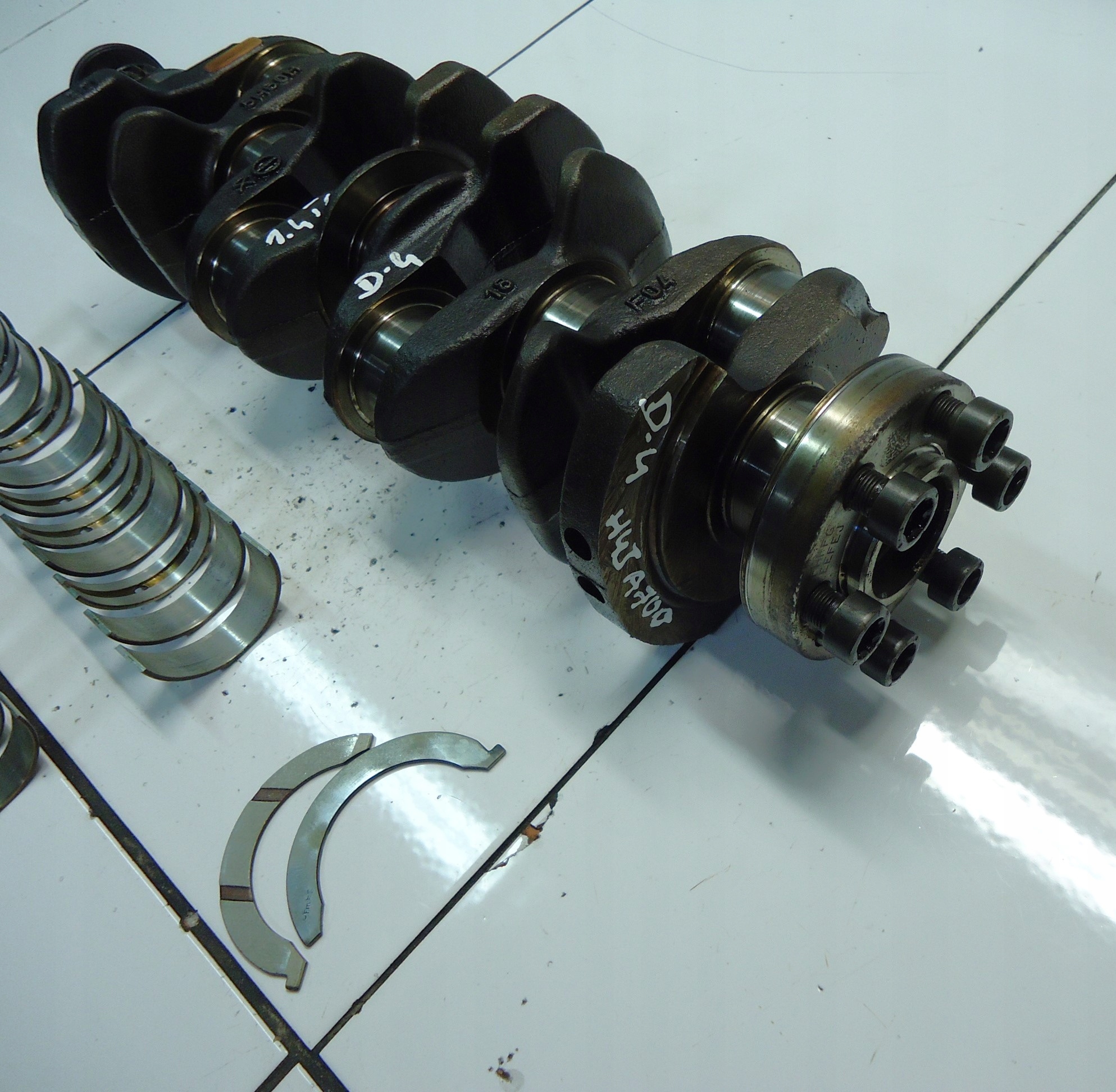 RENAULT MEGANE III 1.4 TCE H4JA700 crank 5H60H NOMINAL