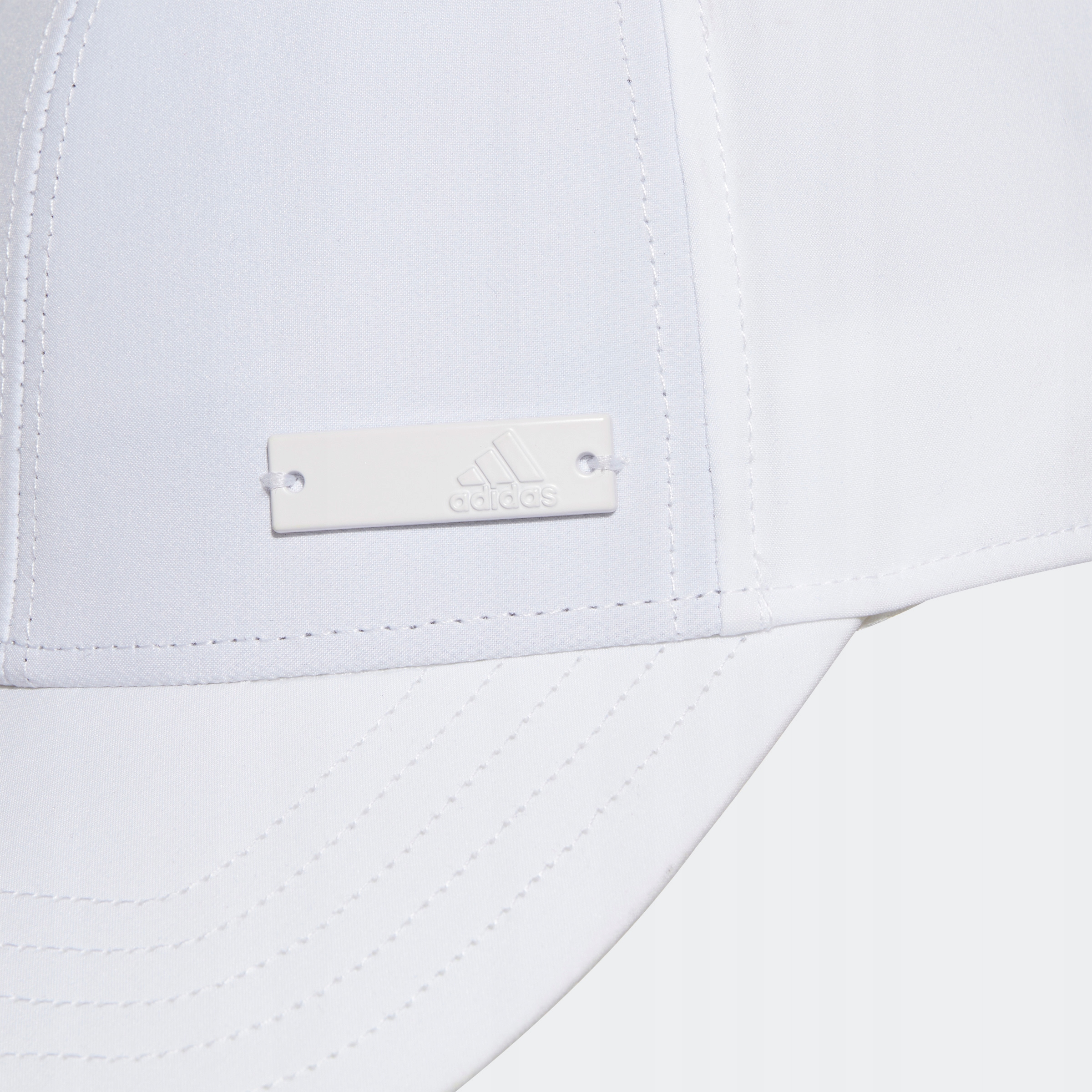 CZAPKA Z DASZKIEM ADIDAS MĘSKA BIAŁA SPORTOWA OSFM 56-58 Model BBALL CAP