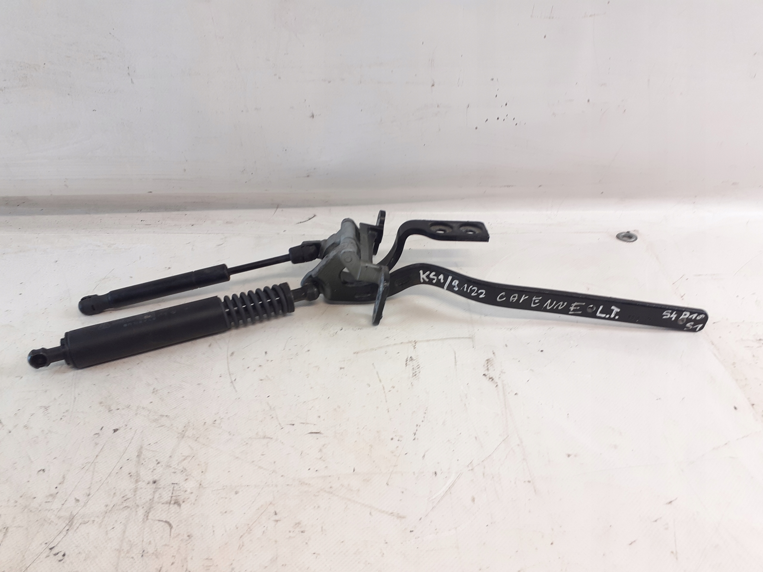 hinge bonnet left rear PORSCHE CAYENNE and