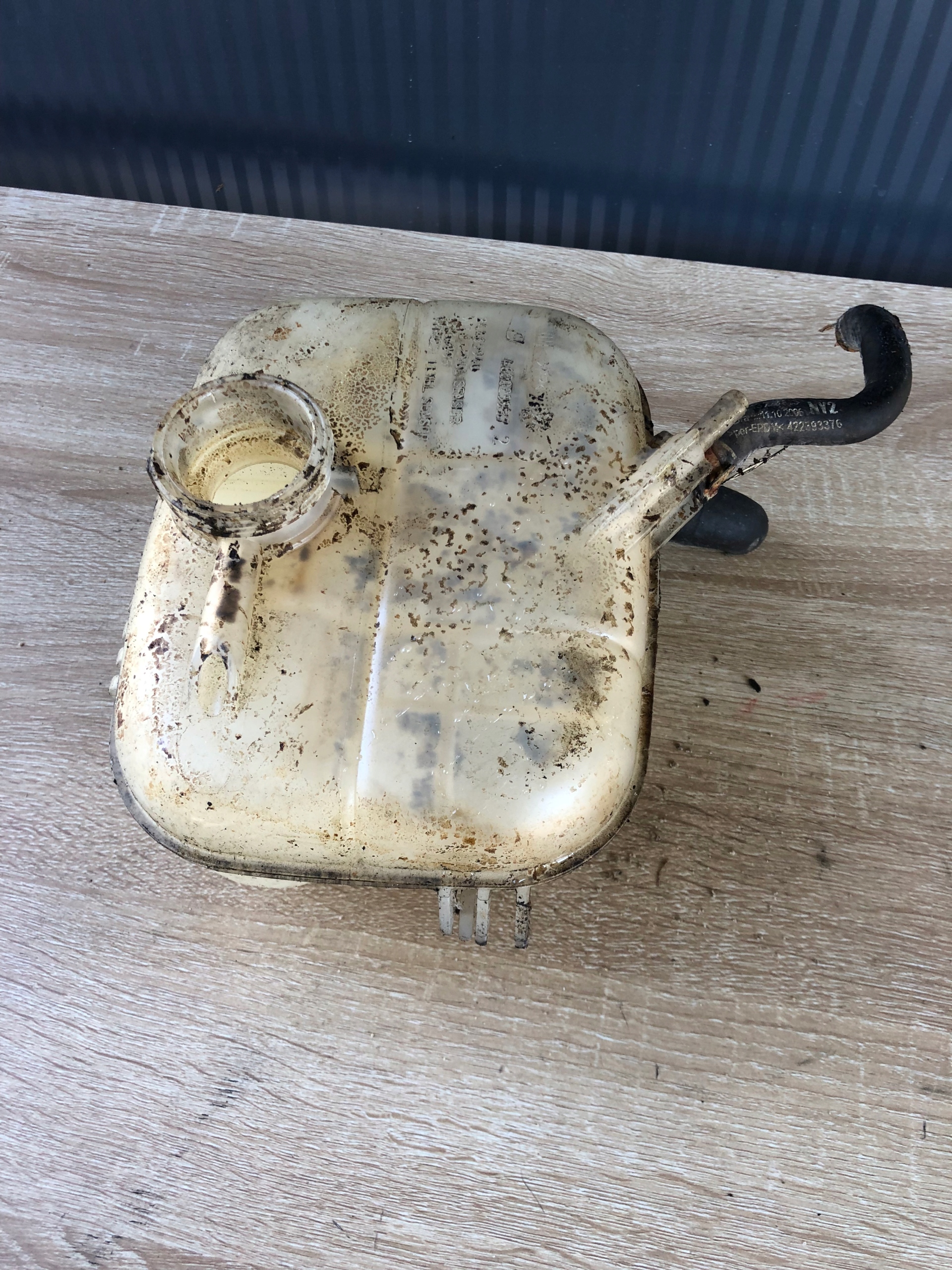 Réservoir eau OPEL ASTRA H 460029937
