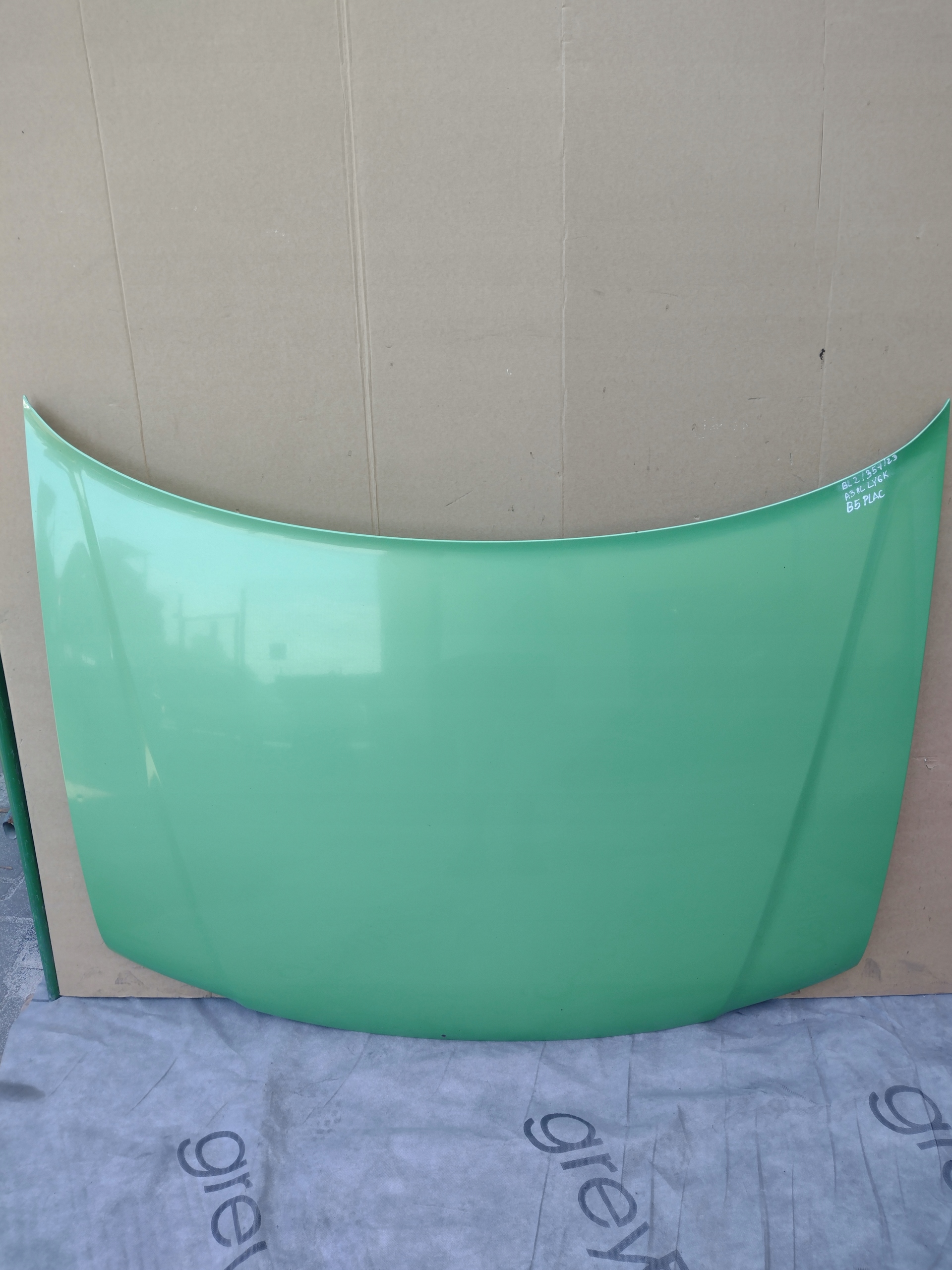 bonnet, engine housing cover Audi A3 8L k:LY6K
