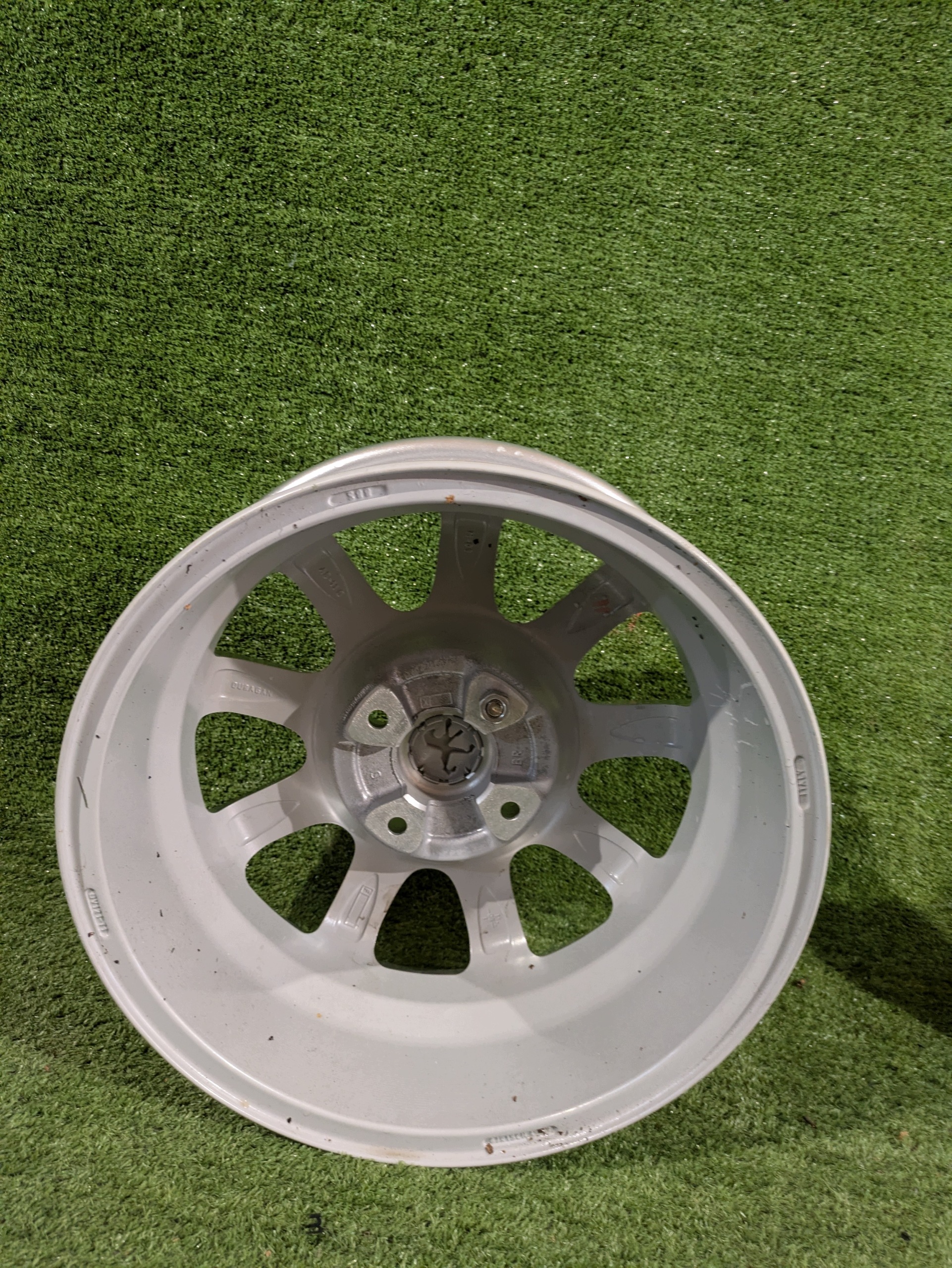 disk hliníkový disk PEUGEOT 15" x 6J ET27 NR.F370