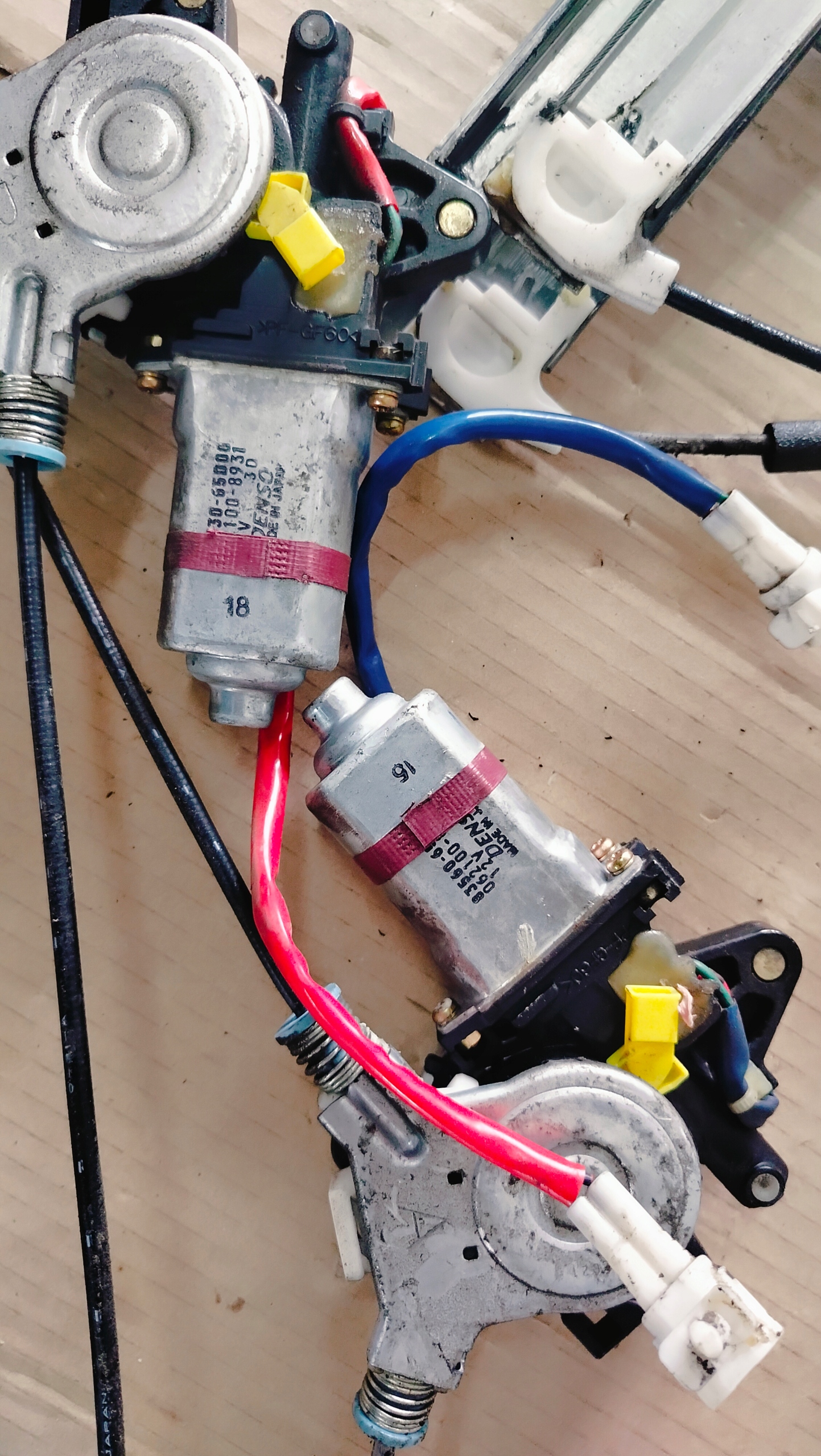SUZUKI GRAND VITARA and 02-06 window regulator rear part left right