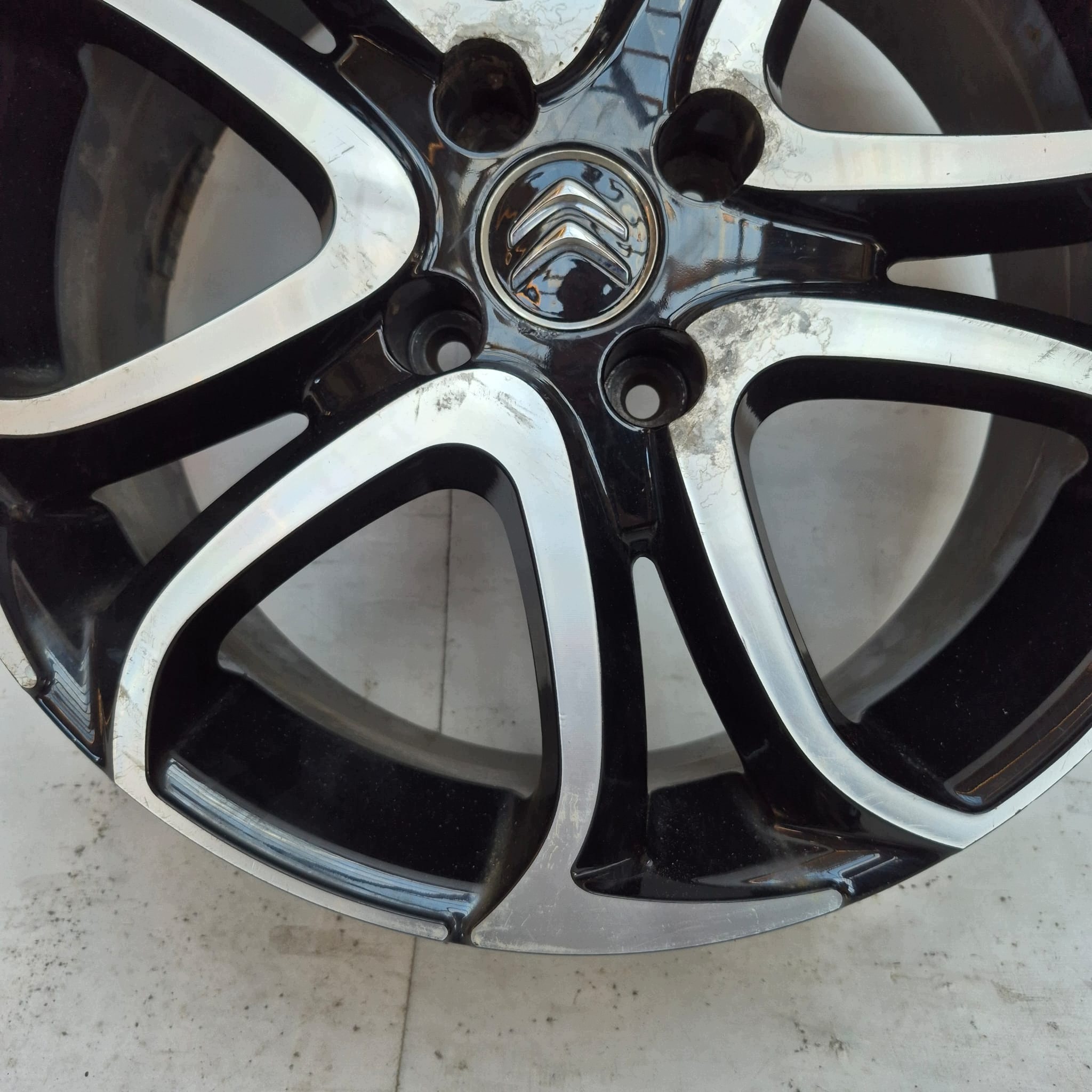 CITROEN CERCHIO di alluminio 17" WI1147017
