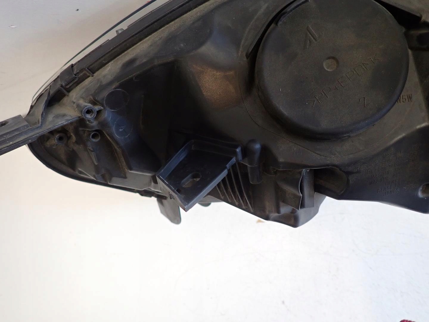 light front front right RENAULT CAPTUR 2013- 260100947