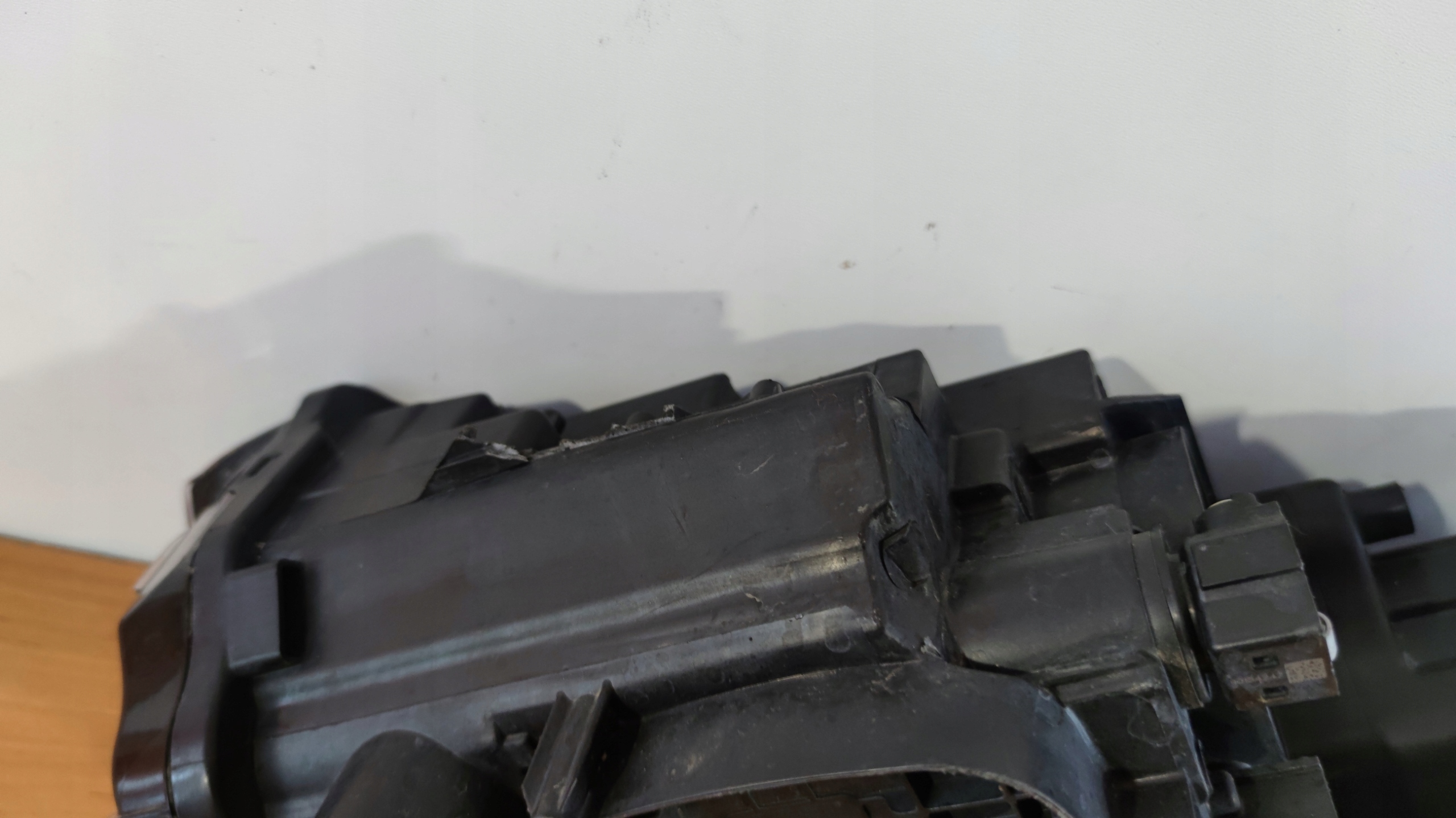 OPEL CROSSLAND right light front + module LED JEZ