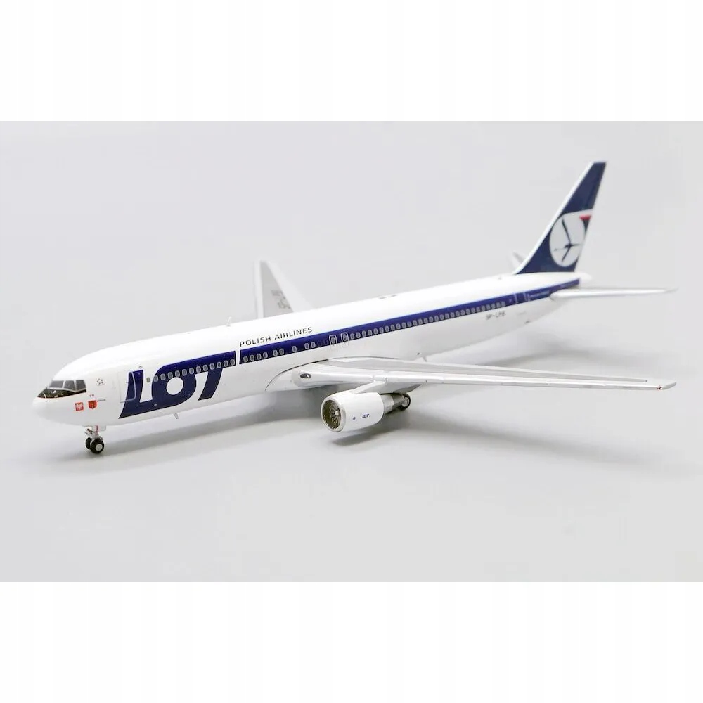 Model Boeing B767-300ER Lot Polských Airlines Sp-lpb