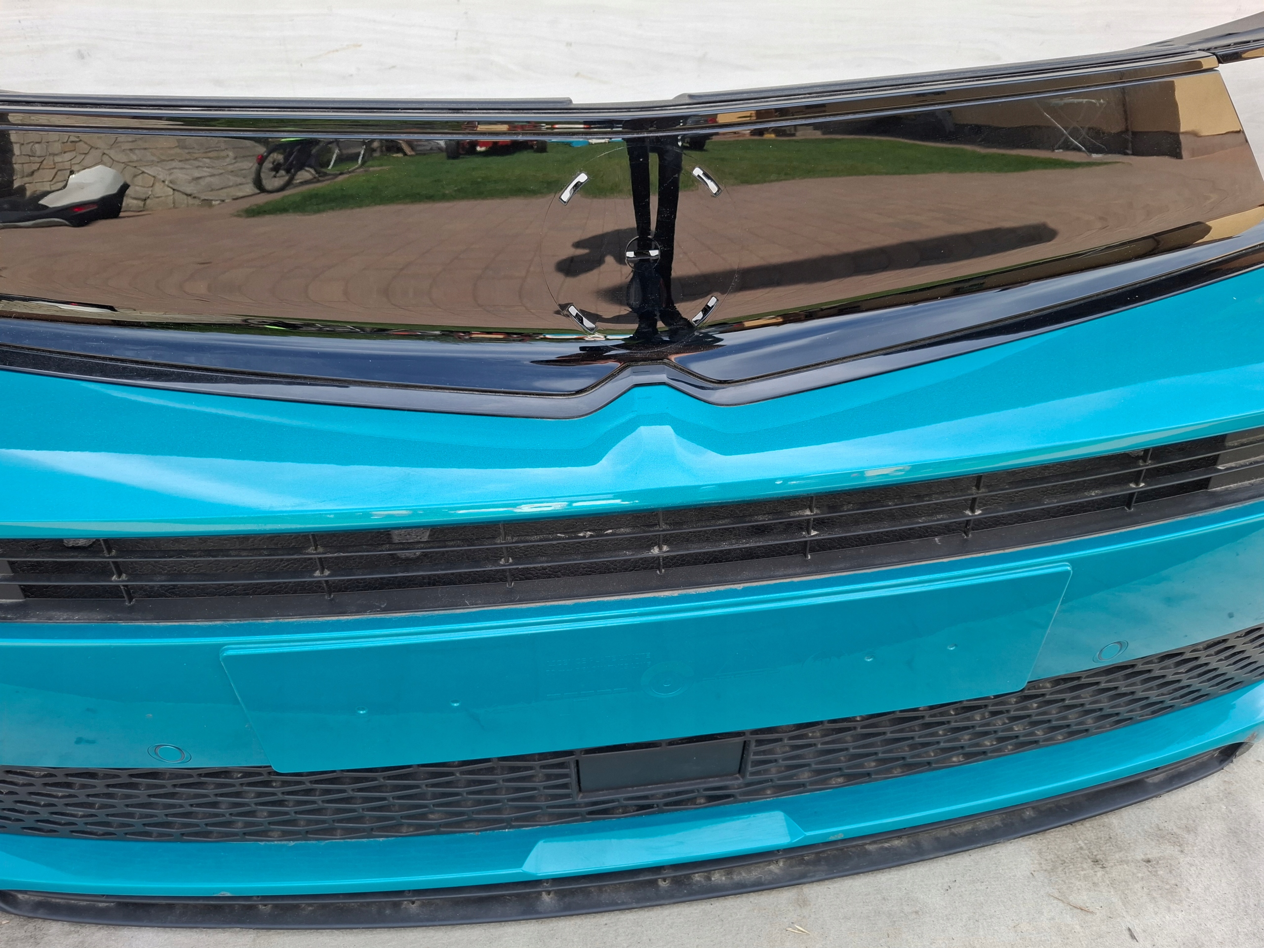 OPEL MOKKA B II LIFT front bumper front complete 25r TROPICAL GREEN