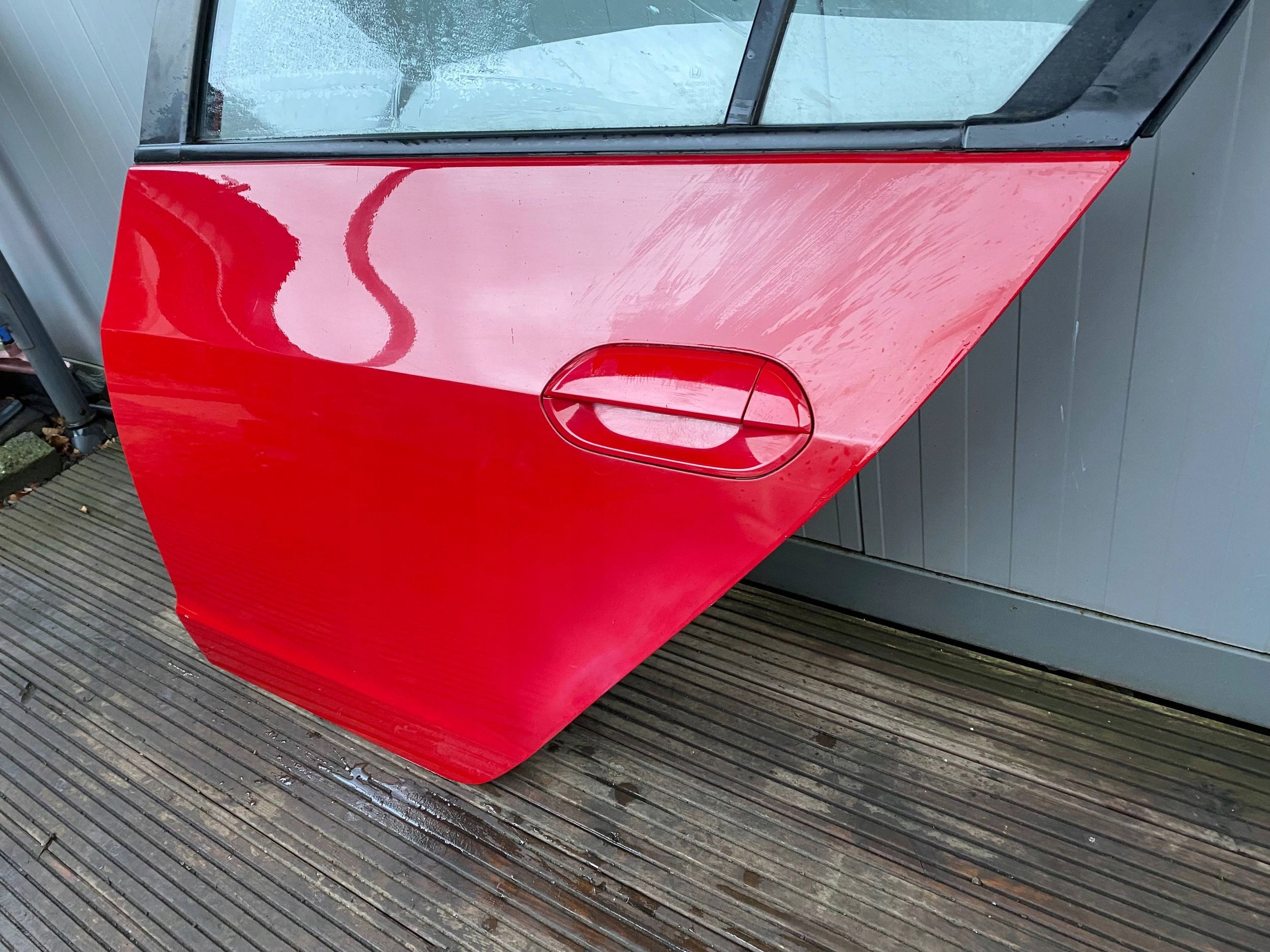 HONDA INSIGHT II 5D complete door left rear part rear. red R81
