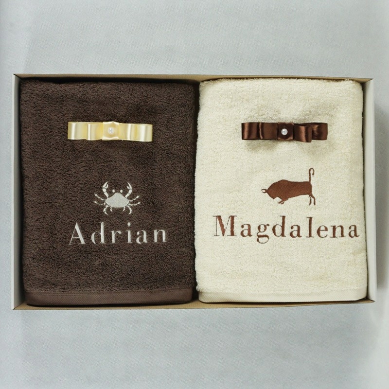 2xRĘCZNIK KĄPIELOWY W KARTONIE + ZODIAK I IMIĘ Marka inna