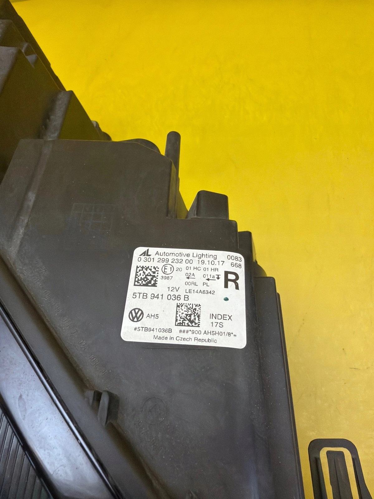 light right VW Touran 3 III 5TB 2015- Full Led 5TB941036B