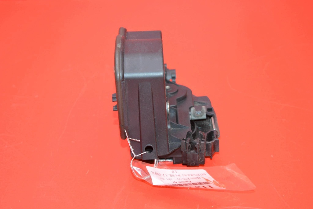lock door left front front EU 6010-05-021421P BMW E90 E91 04-12