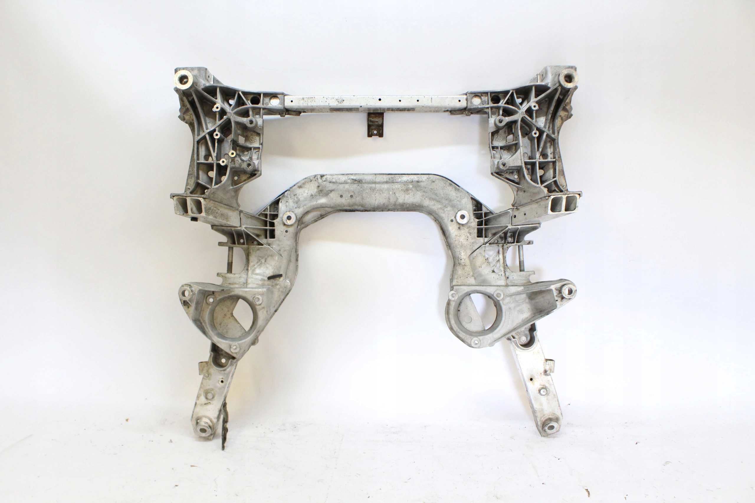 BMW F10 LCI wózek sanki przód 6793017