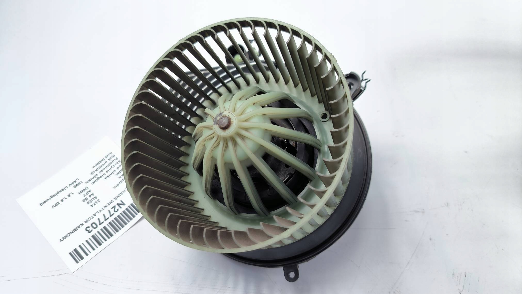 heating fan cab 8D1820021 AUDI A4 B5