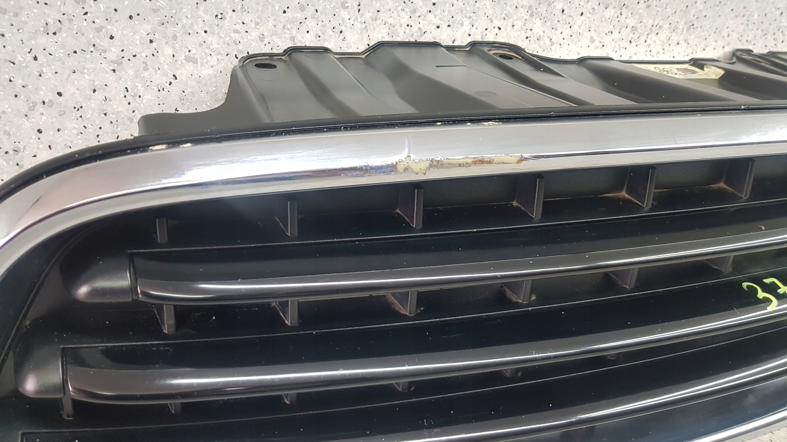MINI COUNTRYMAN R60 front PREKLADgrill bumper front 3752