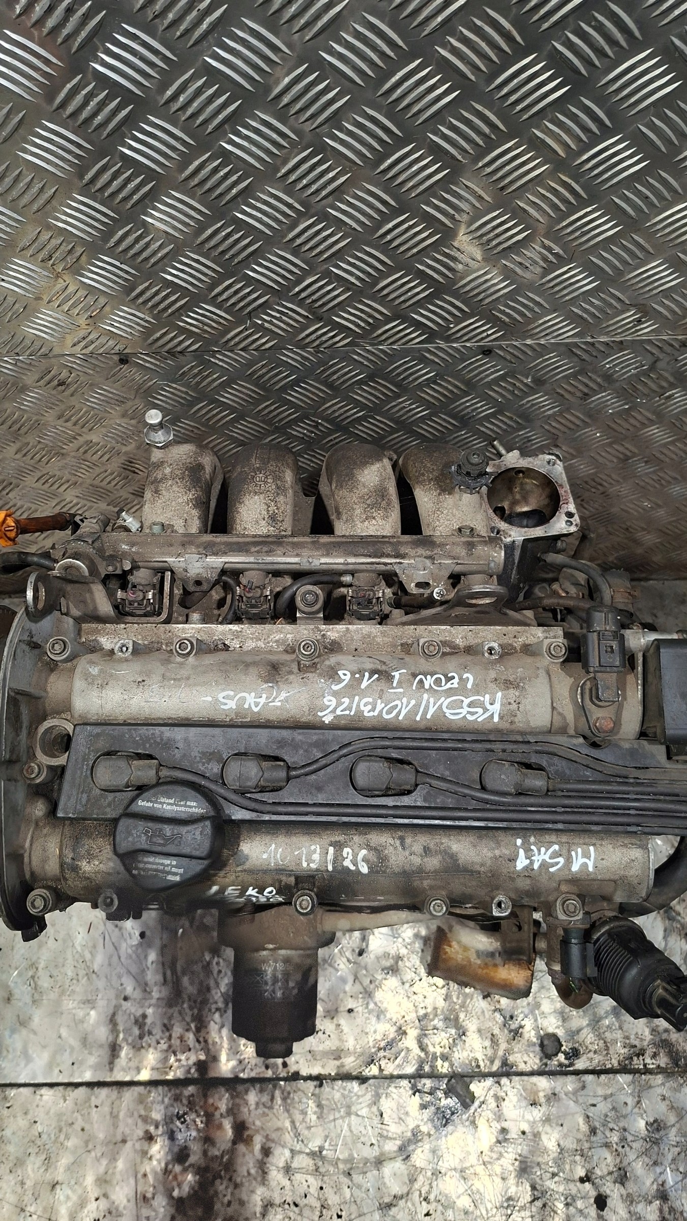 engine unprotected pillar SEAT LEON and 1.6 AUS