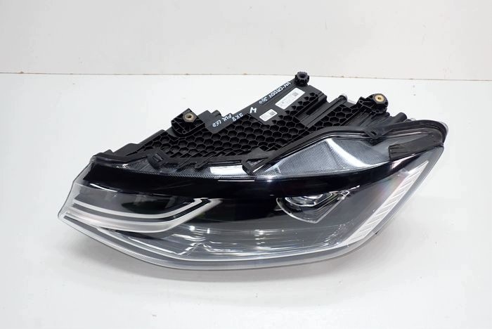 VW CADDY FULL LED 20- reflektor links Licht links
