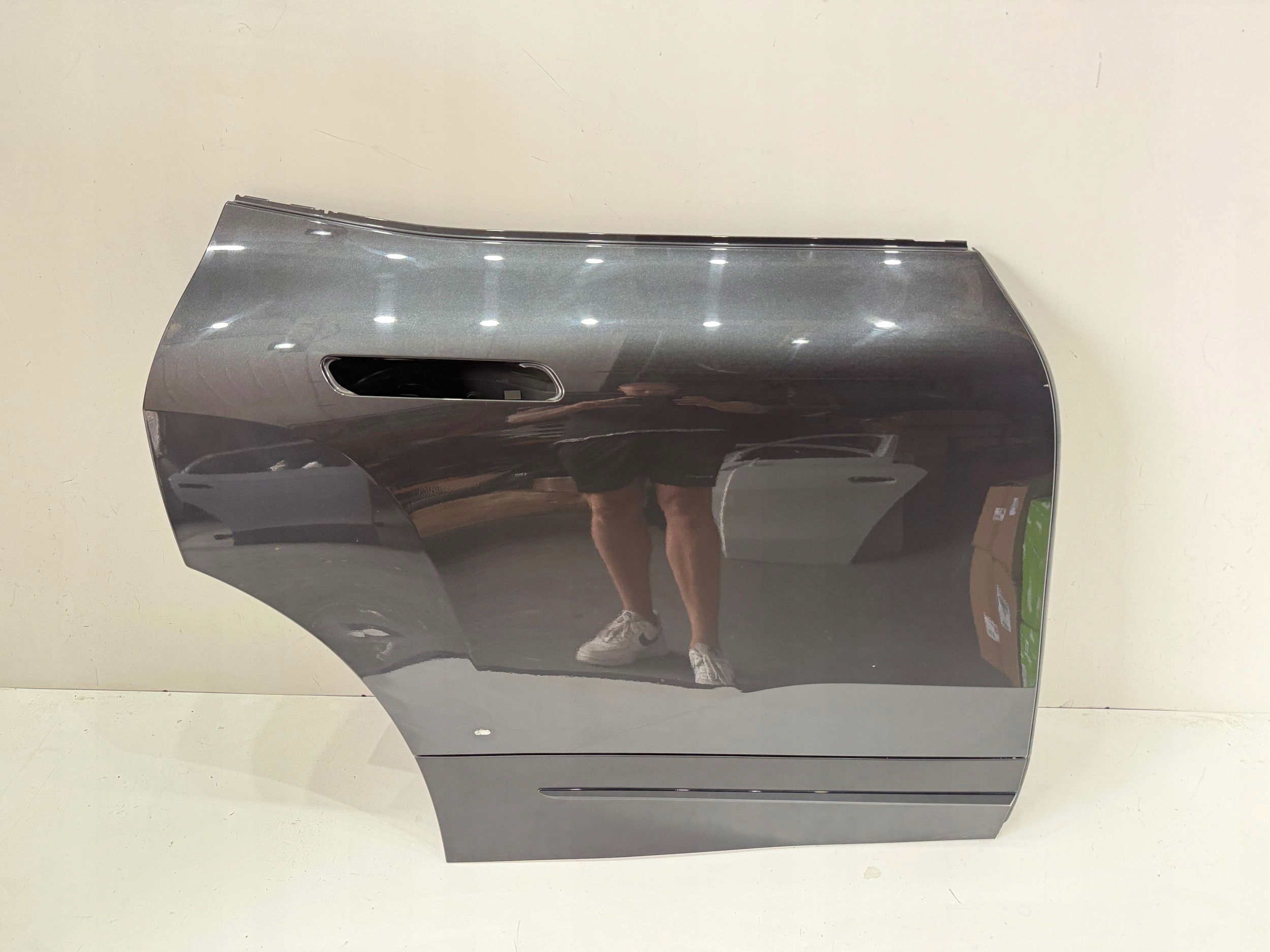 BMW iX I20 21- DRZWI TYŁ TYLNE PRAWE B ŁADNE