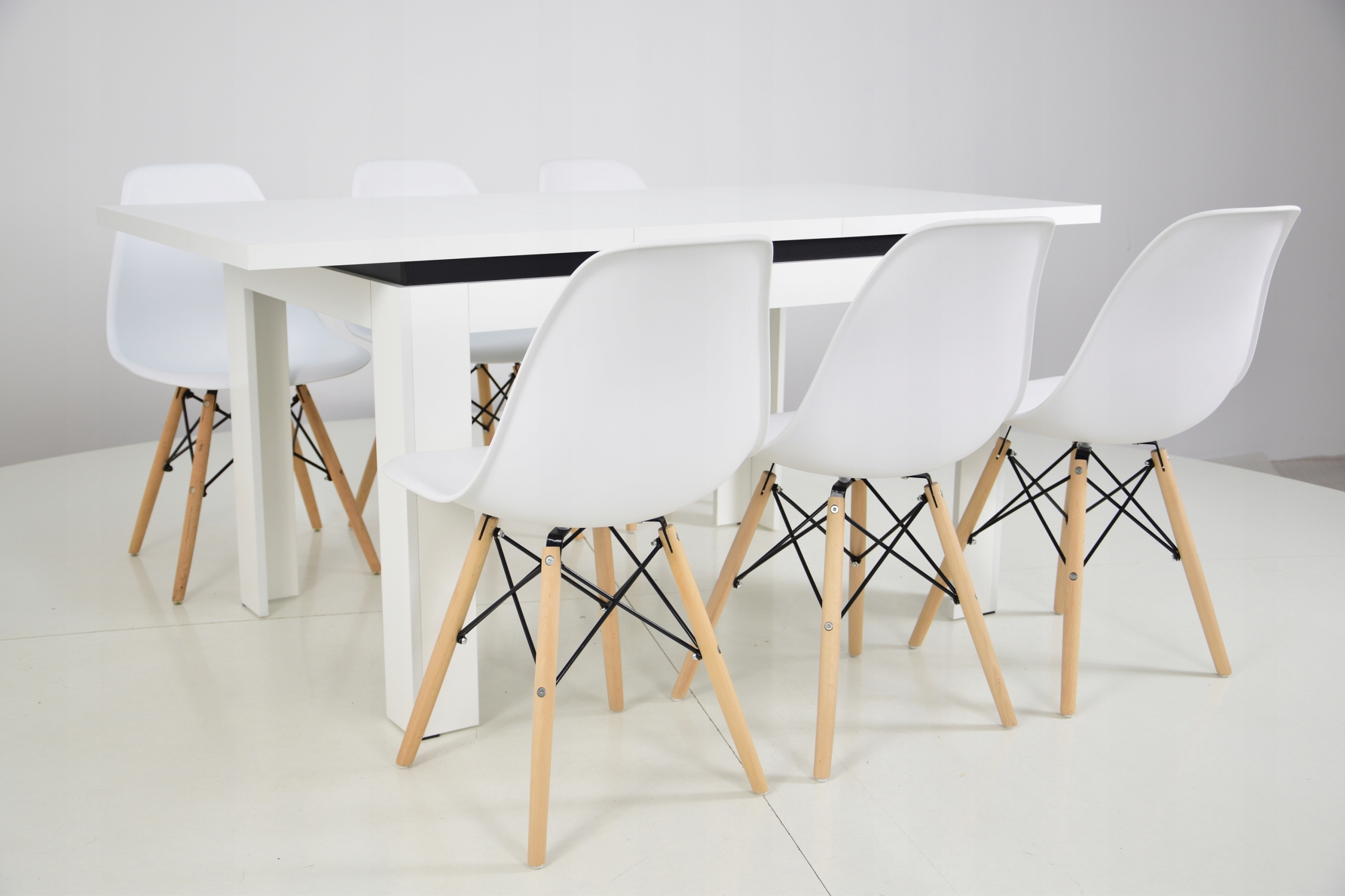 Stół 80x120/160 i 6 krzeseł Kubełek Biały Szerokość stołu 80 cm