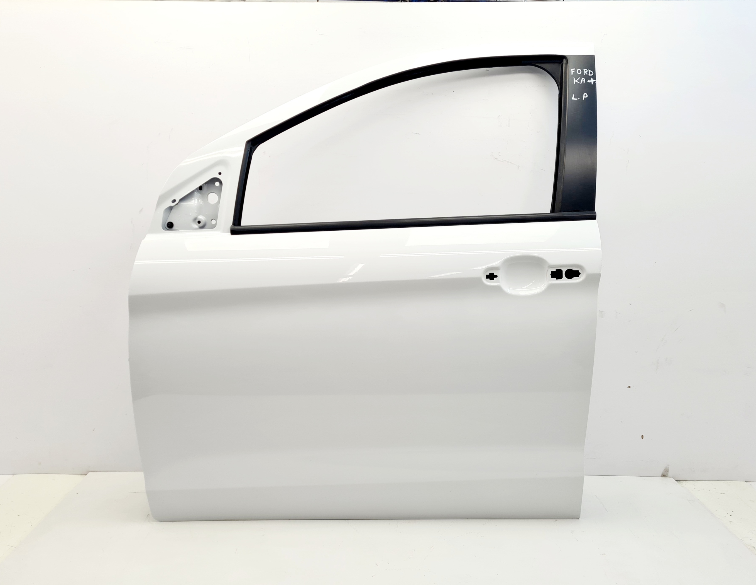 FORD KA + PLUS DRZWI LEWY PRZÓD