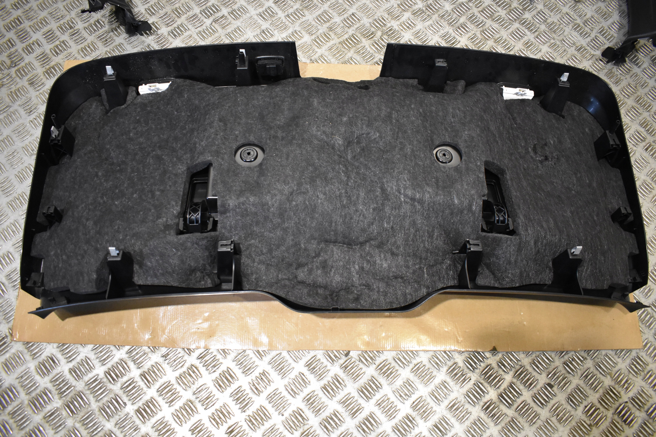 IDEALNA Blende Abdeckung heckklappe KPL. PORSCHE CAYENNE 9Y SUV 1
