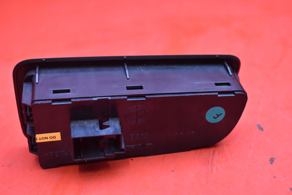 PANEL PRZYCISKOW luci B569 PEUGEOT BIPPER 1 e 08-20
