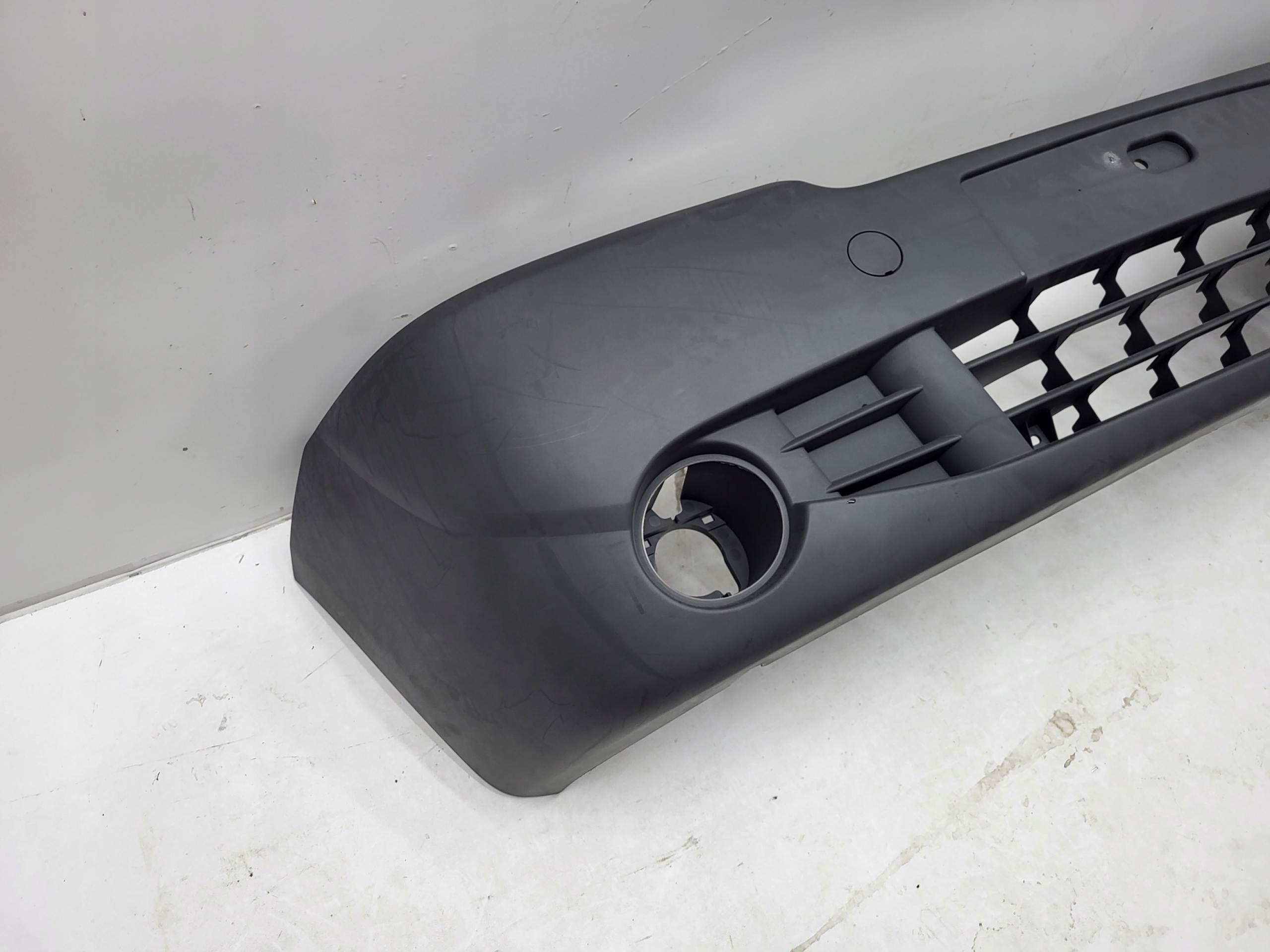bumper front RENAULT TRAFIC 2 II LIFT 2006-2014R 620100101R