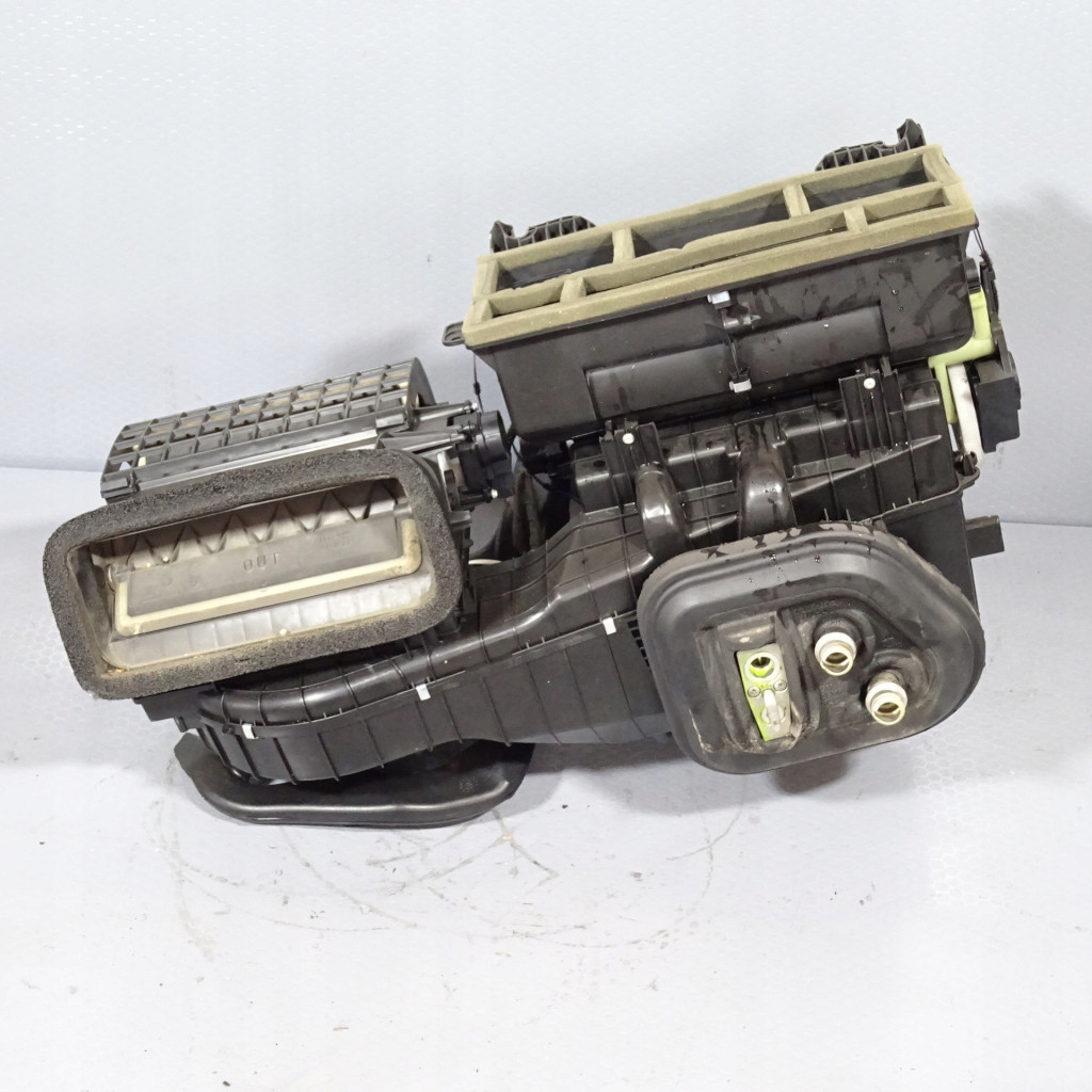 OPEL ASTRA J 1.6CDTI heater 13497124