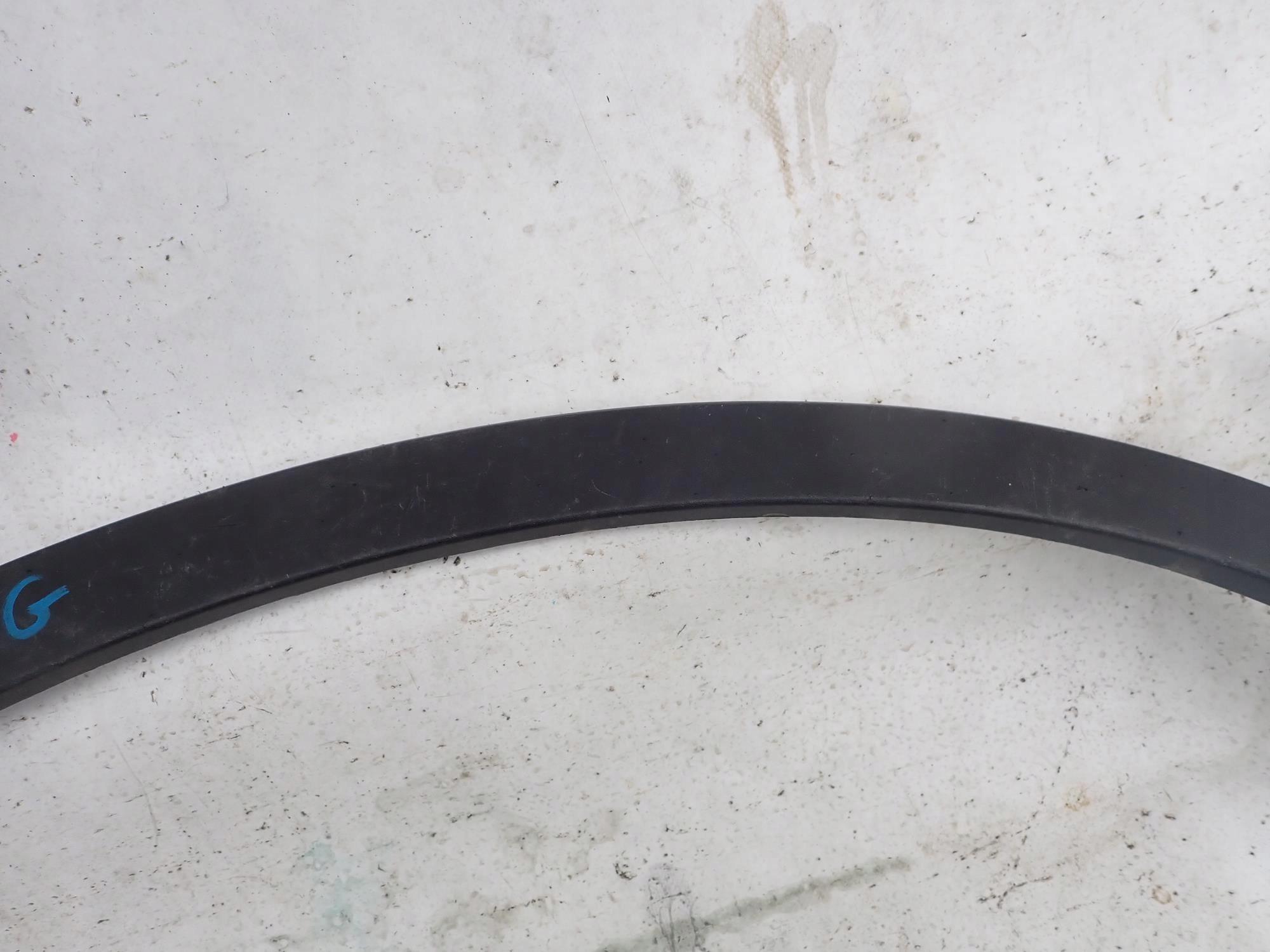 VOLVO XC40 17-> moulding cap right front