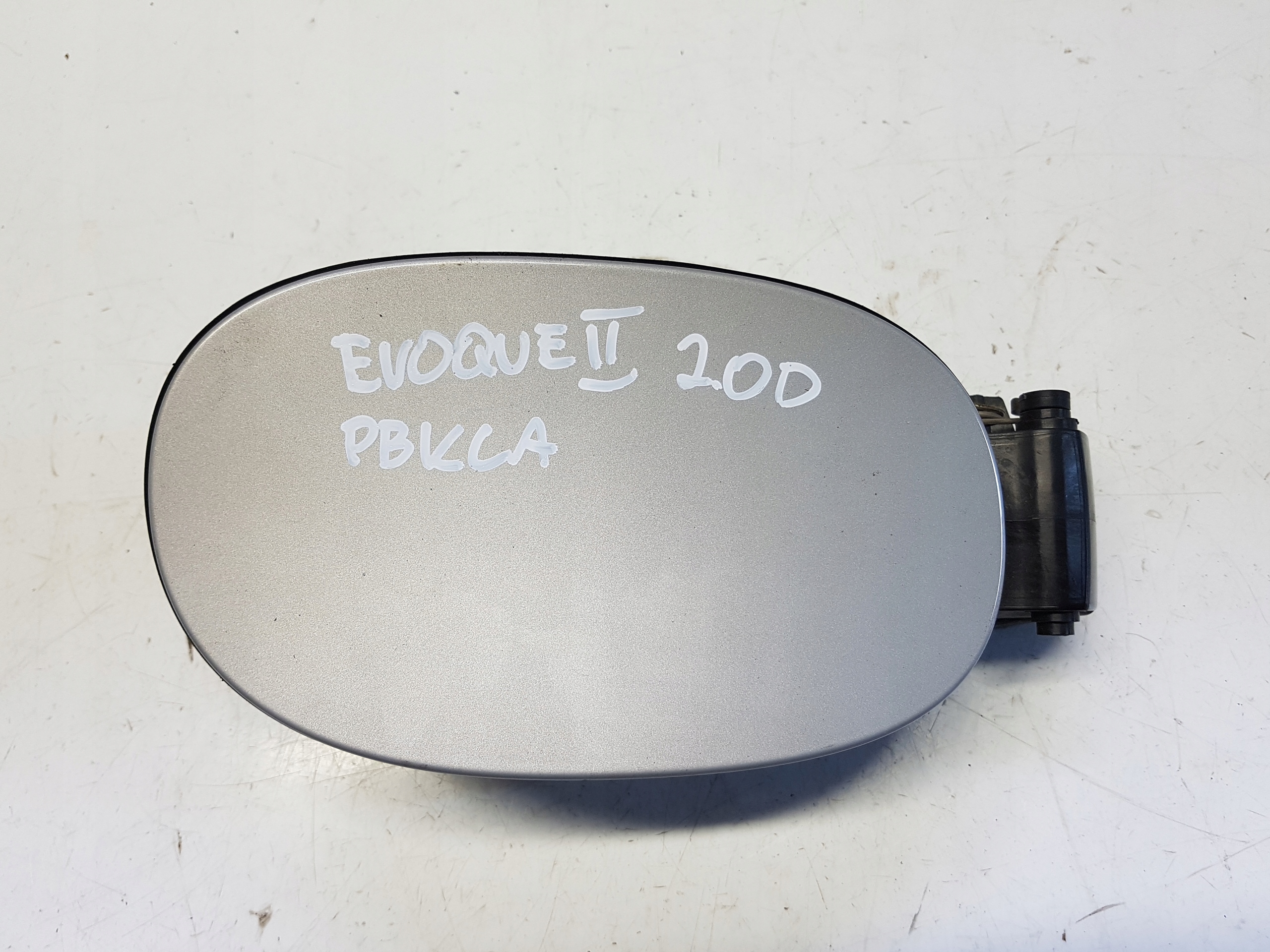 RANGE ROVER EVOQUE II KLAPKA WLEWU PALIWA PBKCA