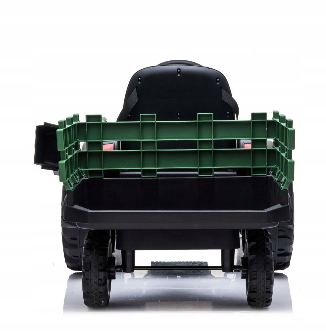 TRAKTOR NA AKUMULATOR PRZYCZEPKA KOŁA EVA PILOT Prędkość maksymalna 5 km/h