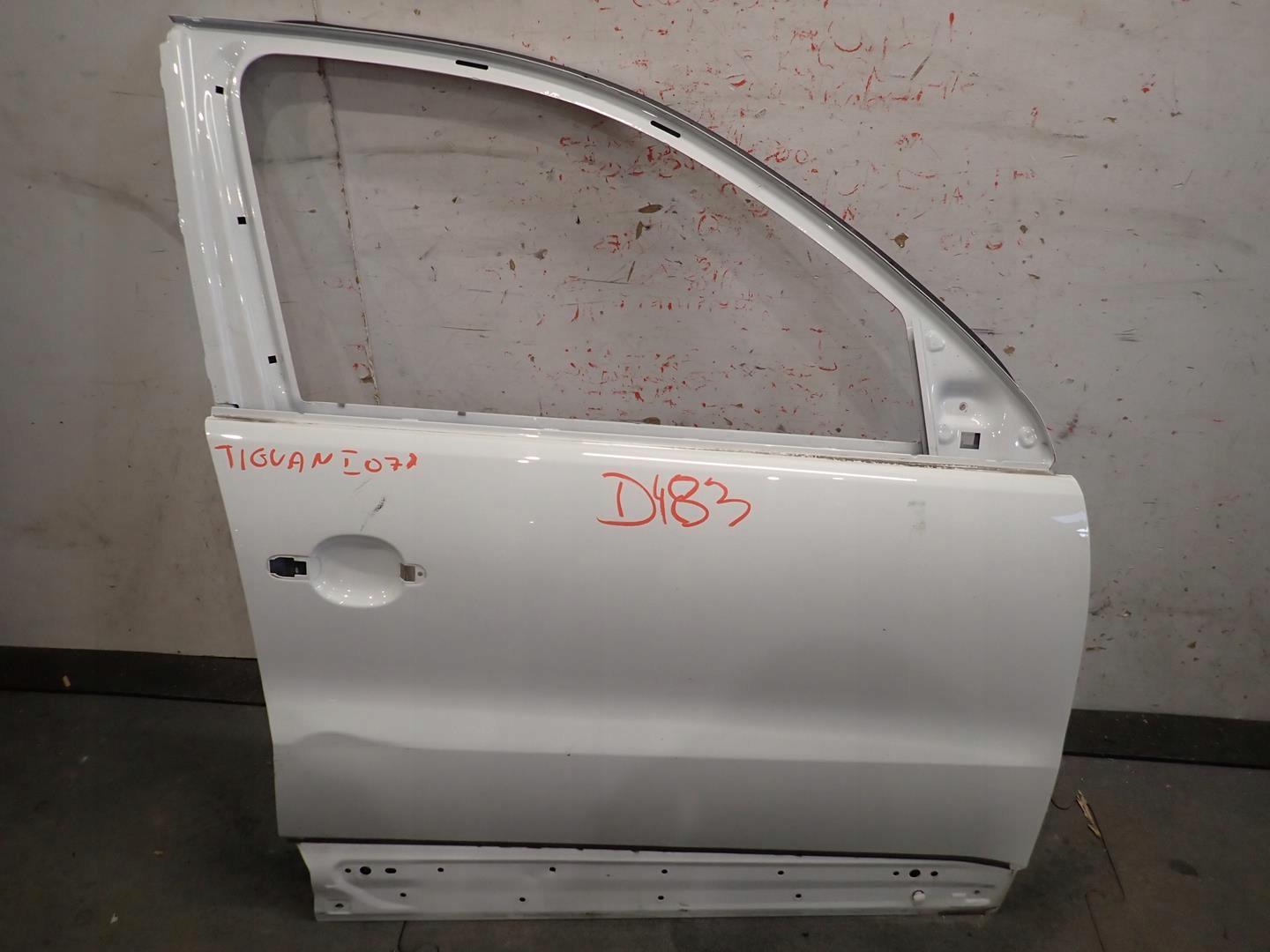 door front front right VW TIGUAN and 2007-2015 5N0831312C