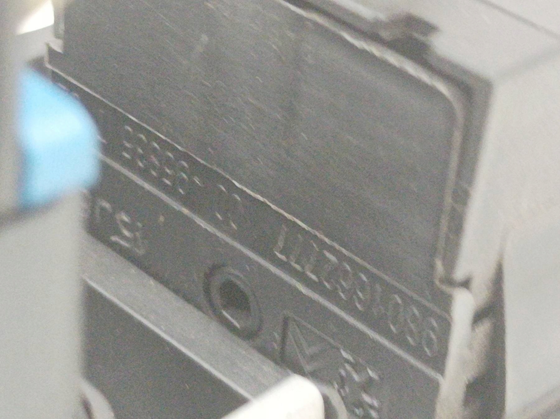 mirror control switch 98673722ZD 9801662777 Citroen DS3 and (2009- )