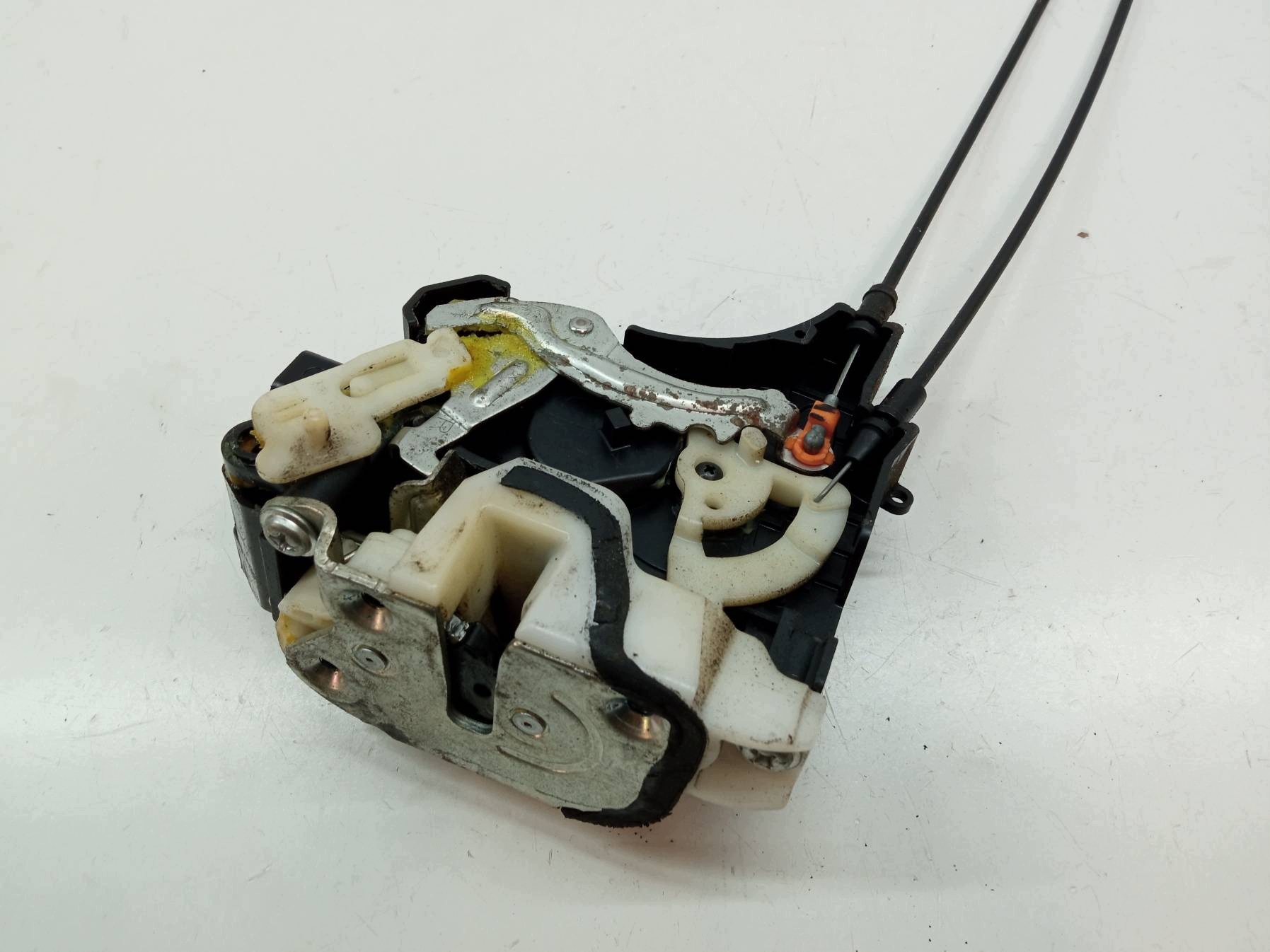 lock door rear part right Peugeot 4007 and (2007-2012)