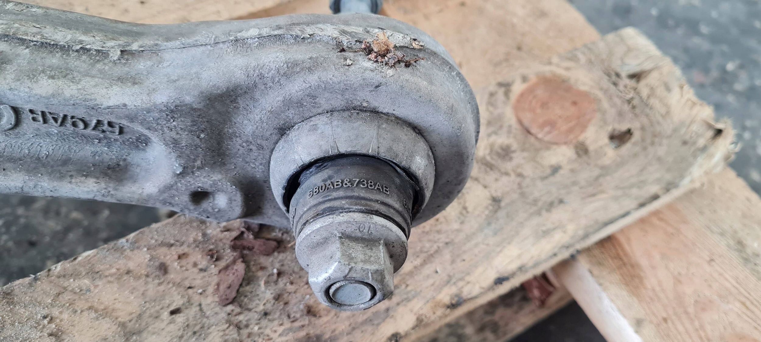 Jeep Grand Cherokee WL 2022 arm left front front 3.6 P68375577AC