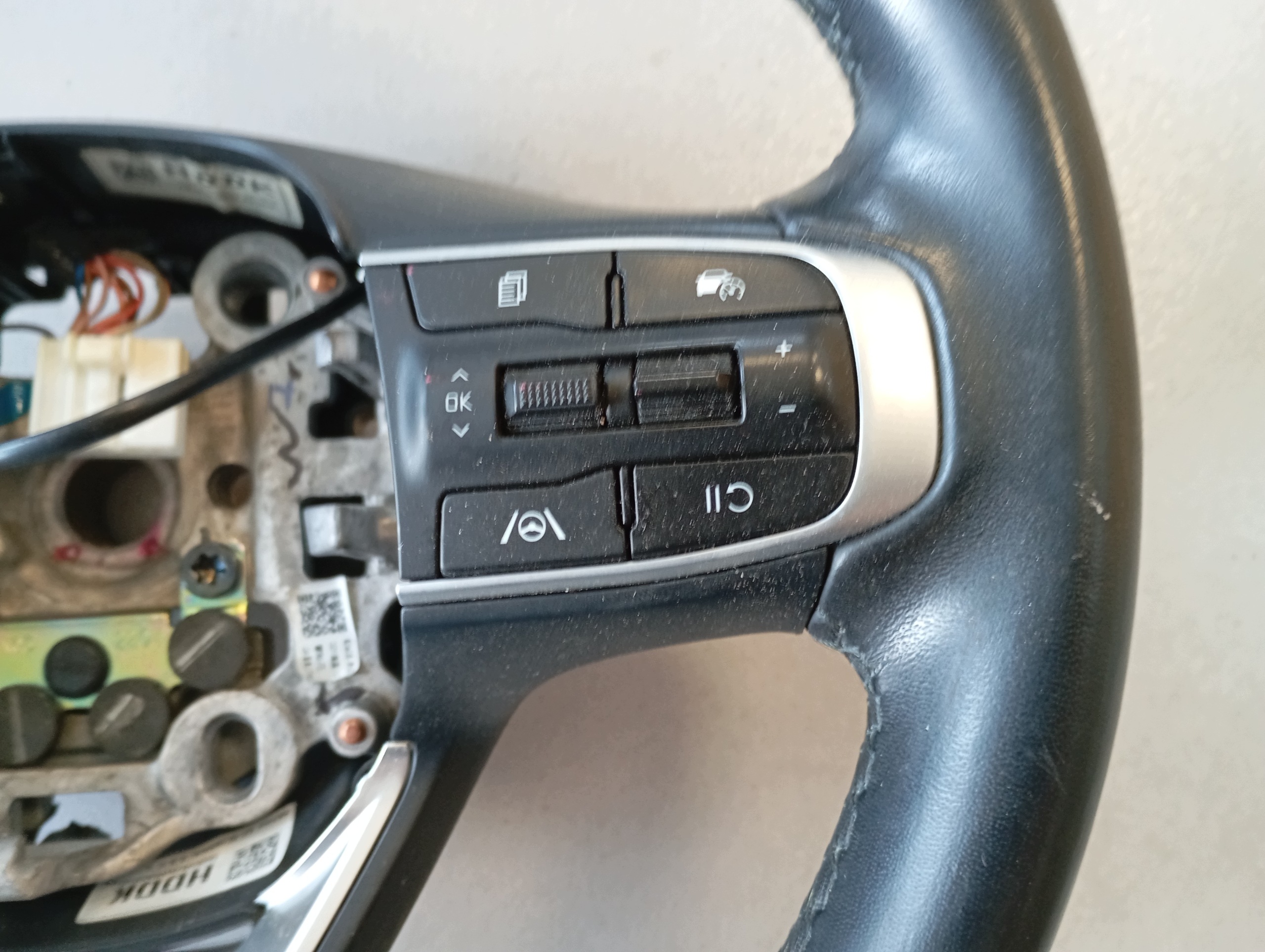 lenkrad KIA SPORTAGE V 23R
