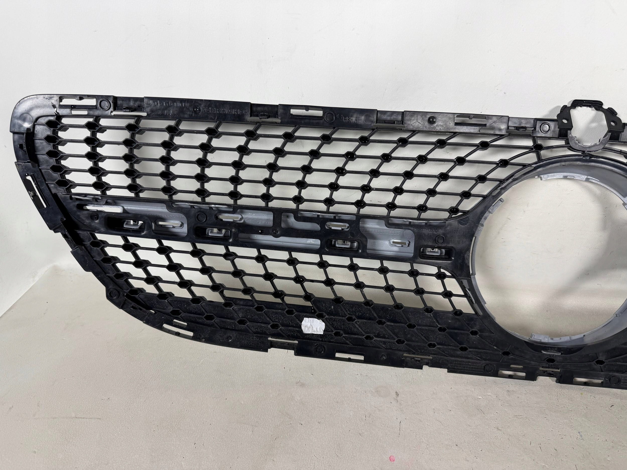 Mercedes-Benz CLS C218 AMG 2188850700 front PREKLADgrill front front