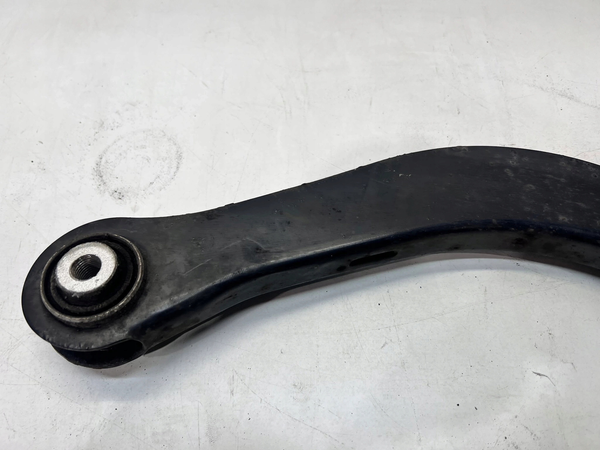 Querlenker Spurstange links heck AUDI A4 B9 8W0505371E