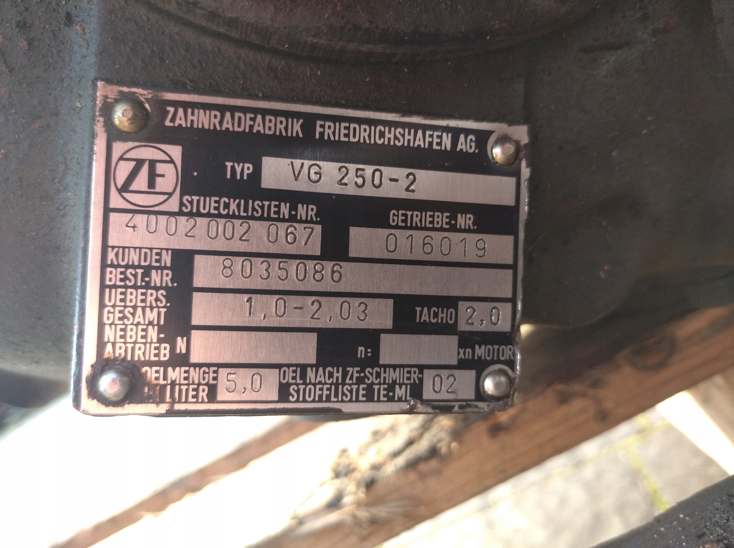 Uklad napedowy ZF VG 250 2 Car type Trucks Undefined