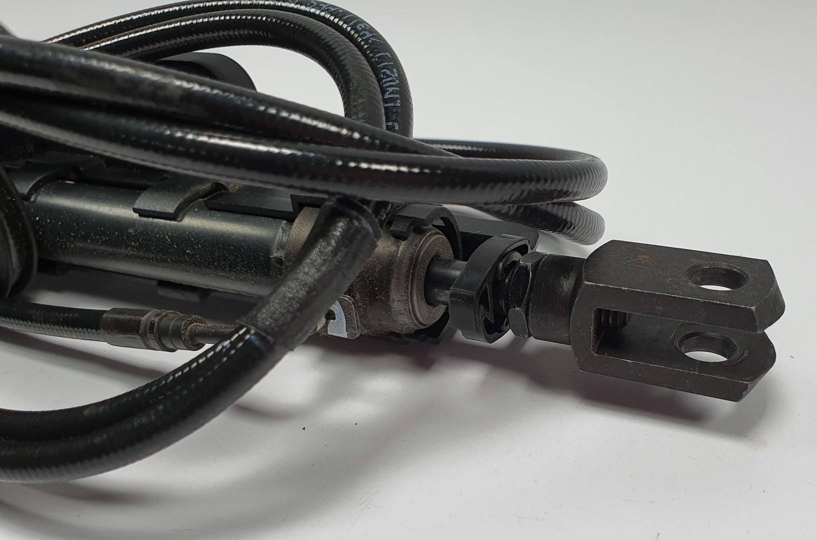 SIŁOWNIK TELESKOP DACHU PRAWY MERCEDES W207 Producent części Mercedes-Benz OE