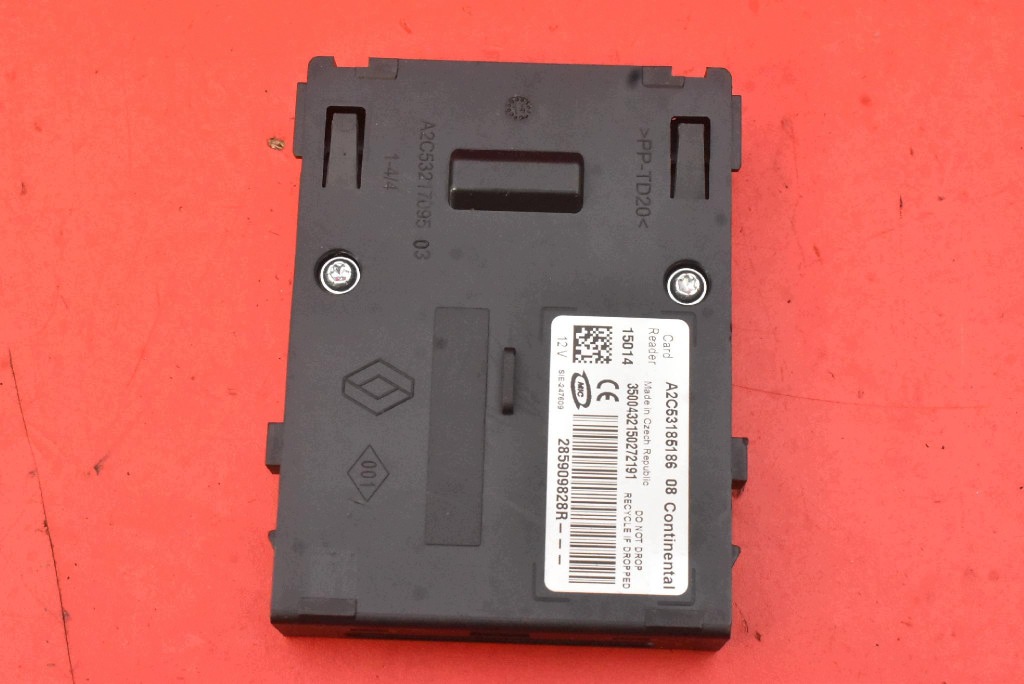 button START/STOP player KARTY 285909828R RENAULT ZOE 1 and 88 KM 12-19