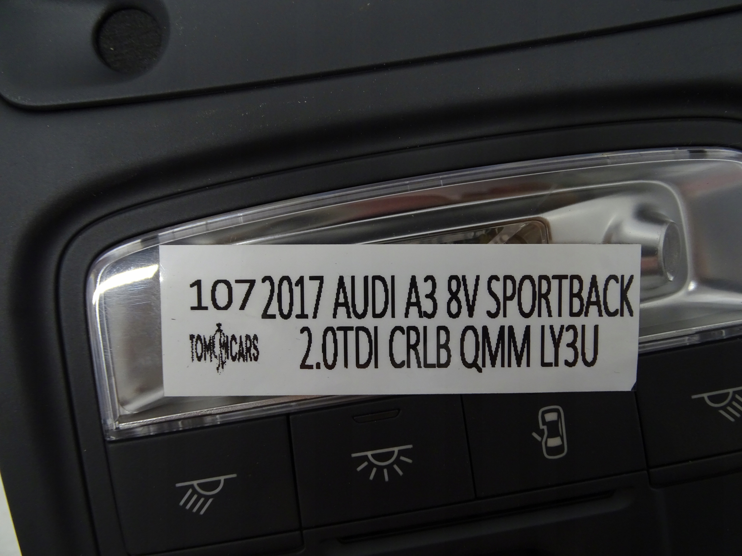 FANALE interna AUDI A3 8V 8V0947135L